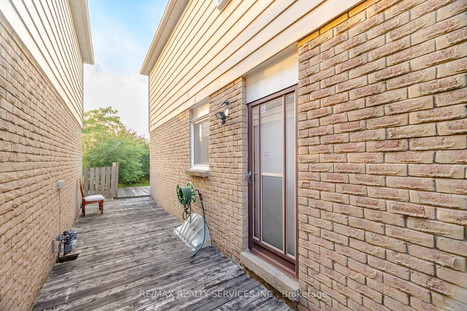 Photo 43 of 172 Morton Way, Brampton, Fletcher's West — HOMEH