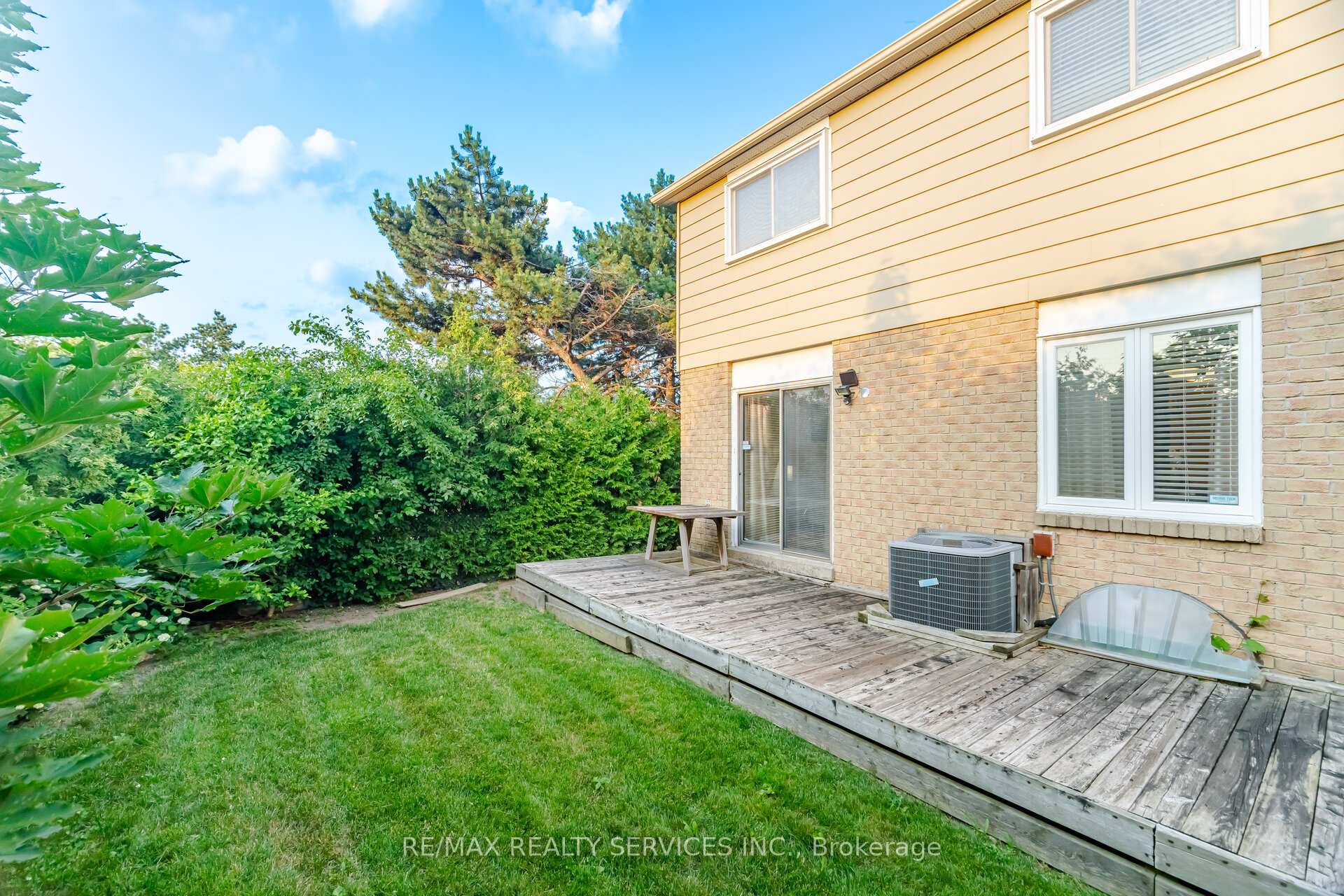 Photo 46 of 172 Morton Way, Brampton, Fletcher's West — HOMEH