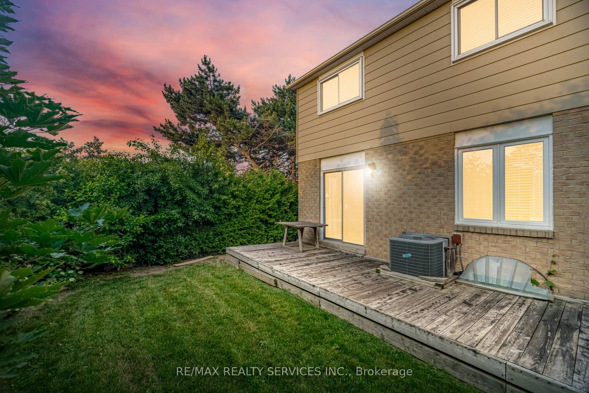 Photo 48 of 172 Morton Way, Brampton, Fletcher's West — HOMEH