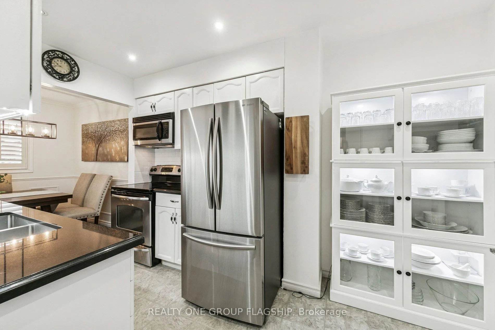 Photo 8 of Unit 137, 100 Quigley Road, Hamilton, Vincent — HOMEH