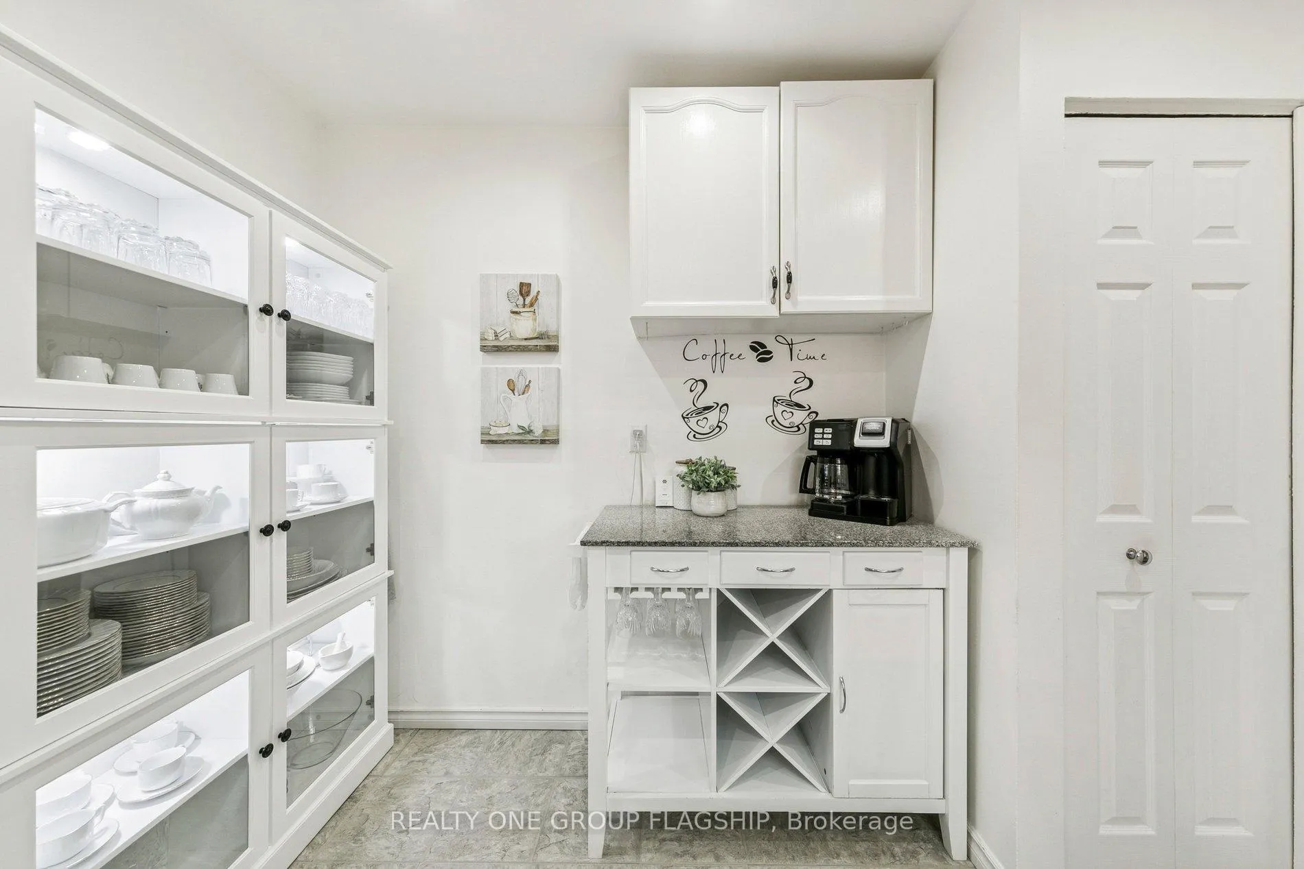 Photo 9 of Unit 137, 100 Quigley Road, Hamilton, Vincent — HOMEH