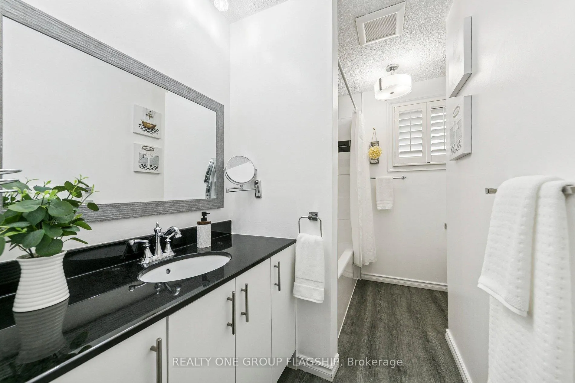 Photo 18 of Unit 137, 100 Quigley Road, Hamilton, Vincent — HOMEH