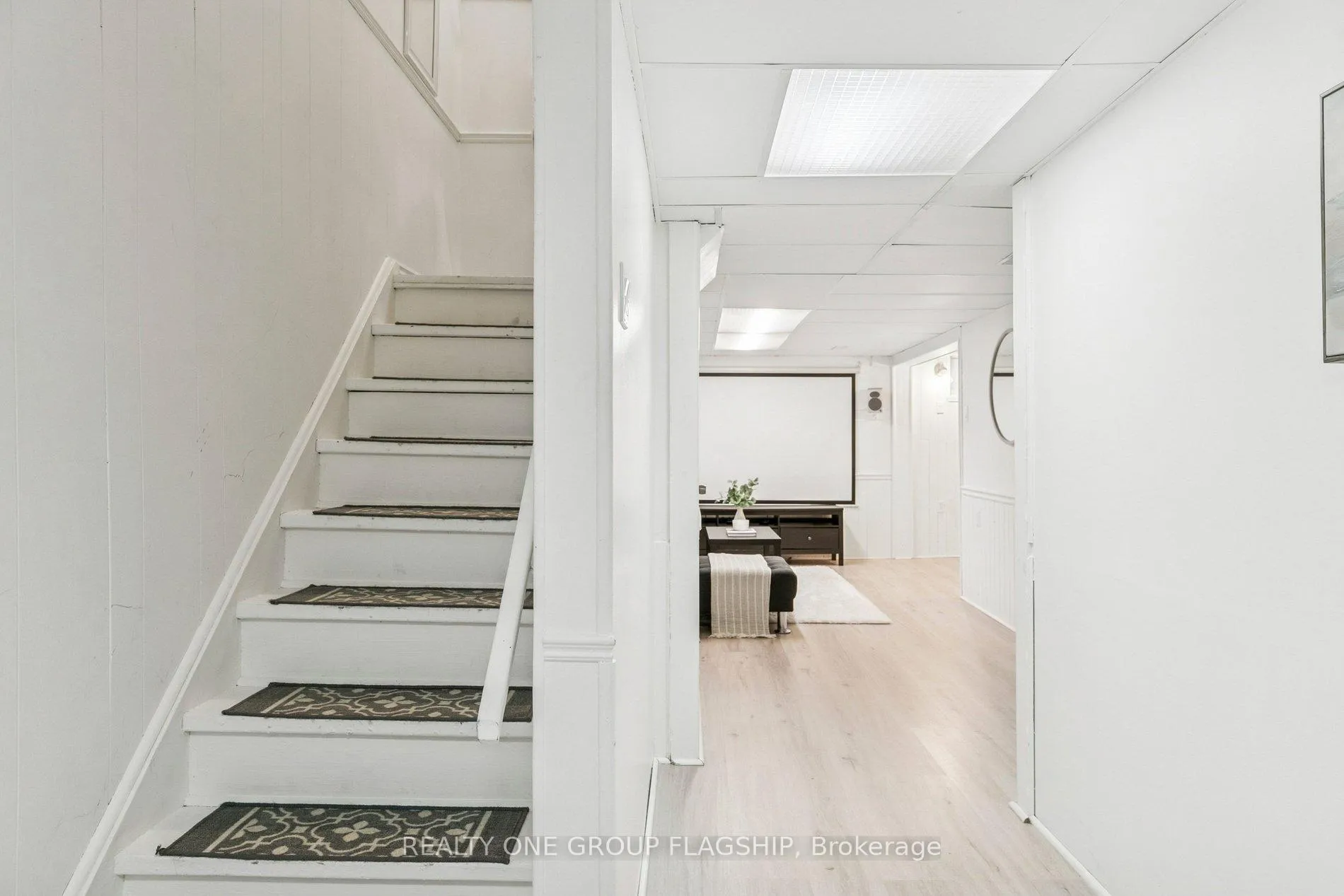 Photo 20 of Unit 137, 100 Quigley Road, Hamilton, Vincent — HOMEH