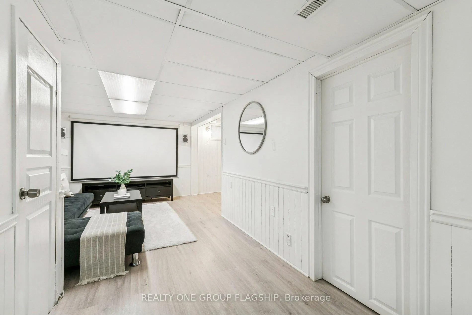 Photo 21 of Unit 137, 100 Quigley Road, Hamilton, Vincent — HOMEH