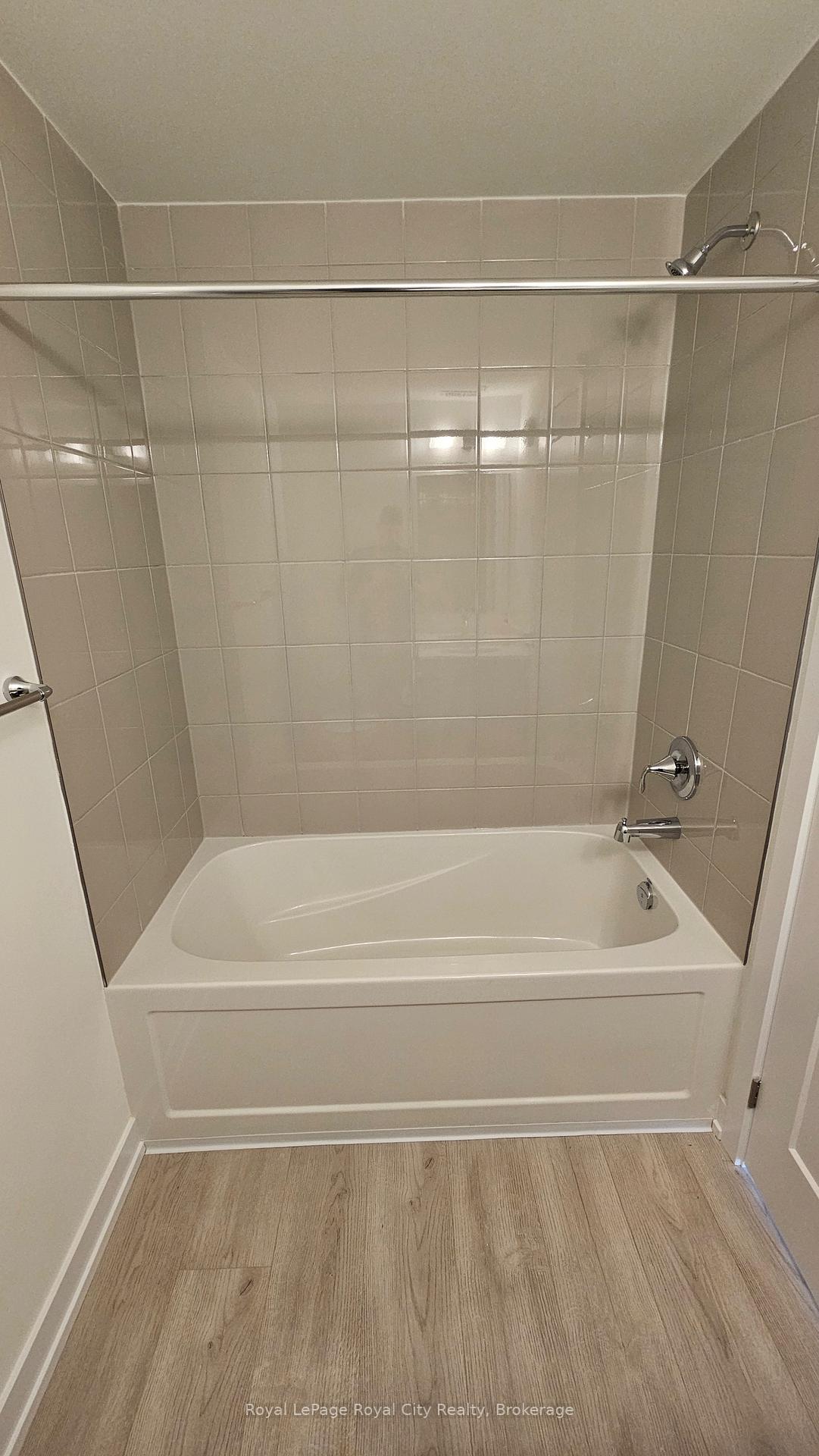 Photo 9 of Unit 60, 42 Lowes Road W, Guelph, Clairfields/Hanlon Business Park — HOMEH