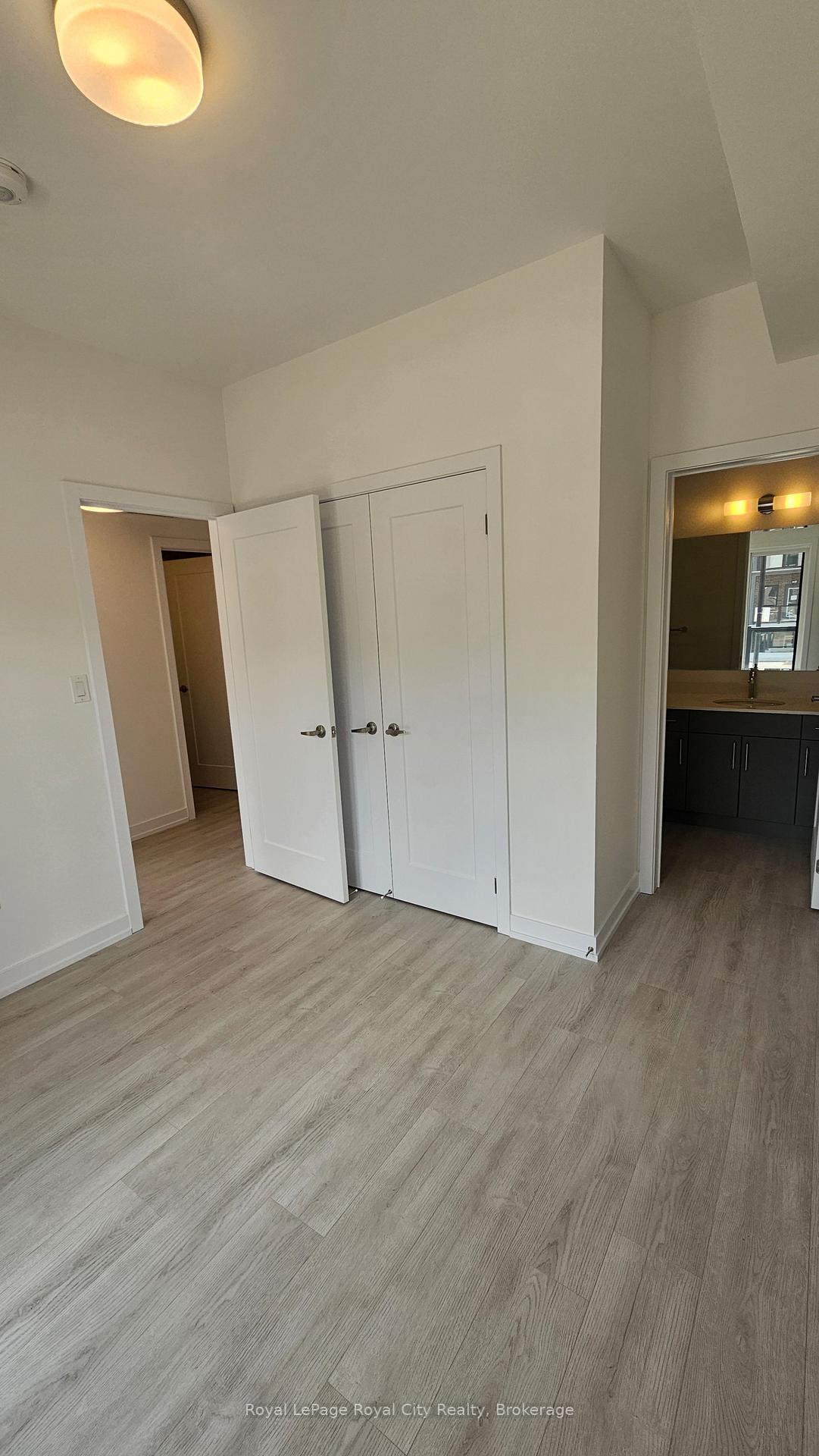 Photo 13 of Unit 60, 42 Lowes Road W, Guelph, Clairfields/Hanlon Business Park — HOMEH
