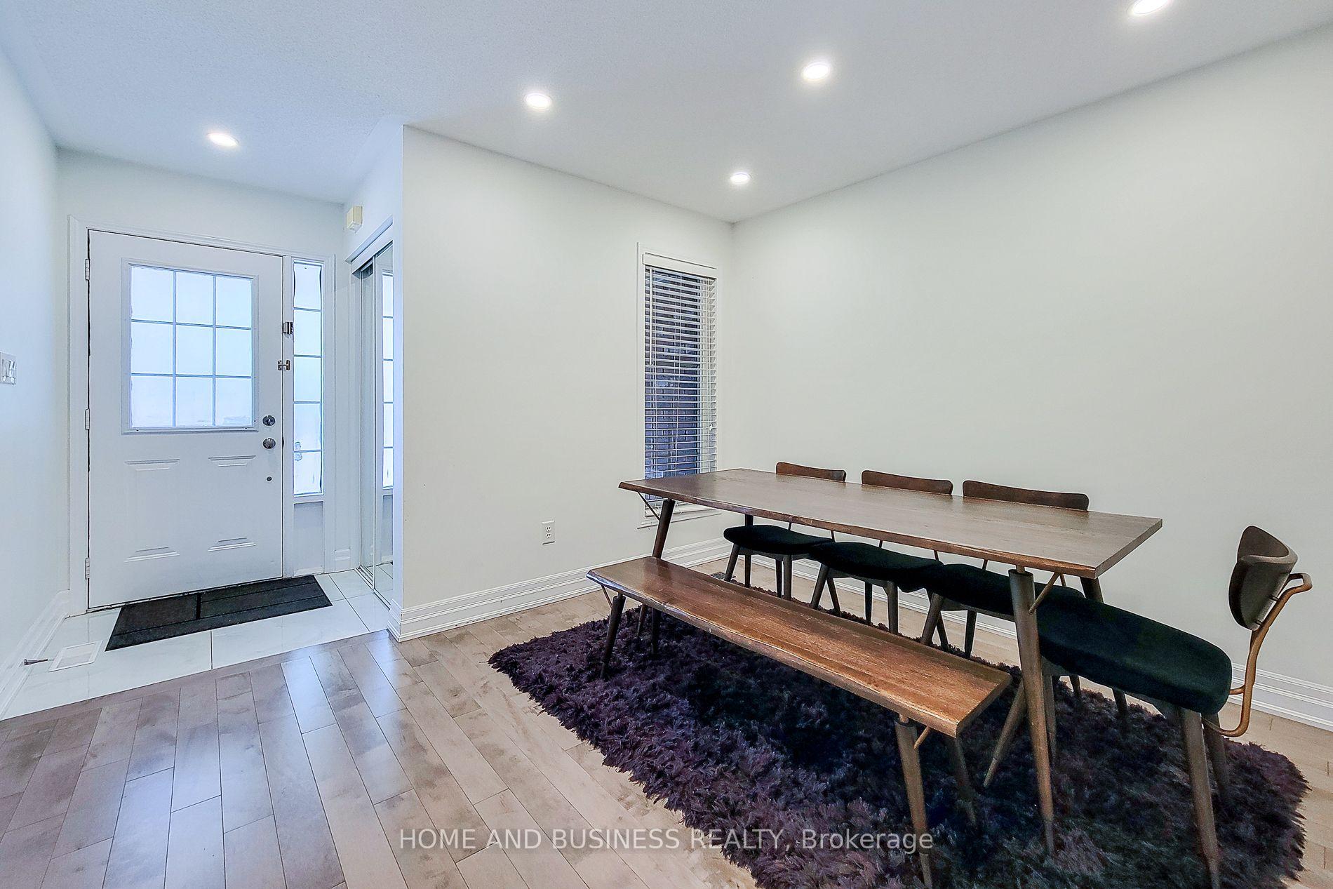 Photo 6 of 2374 Baintree Crescent, Oakville, Westmount — HOMEH