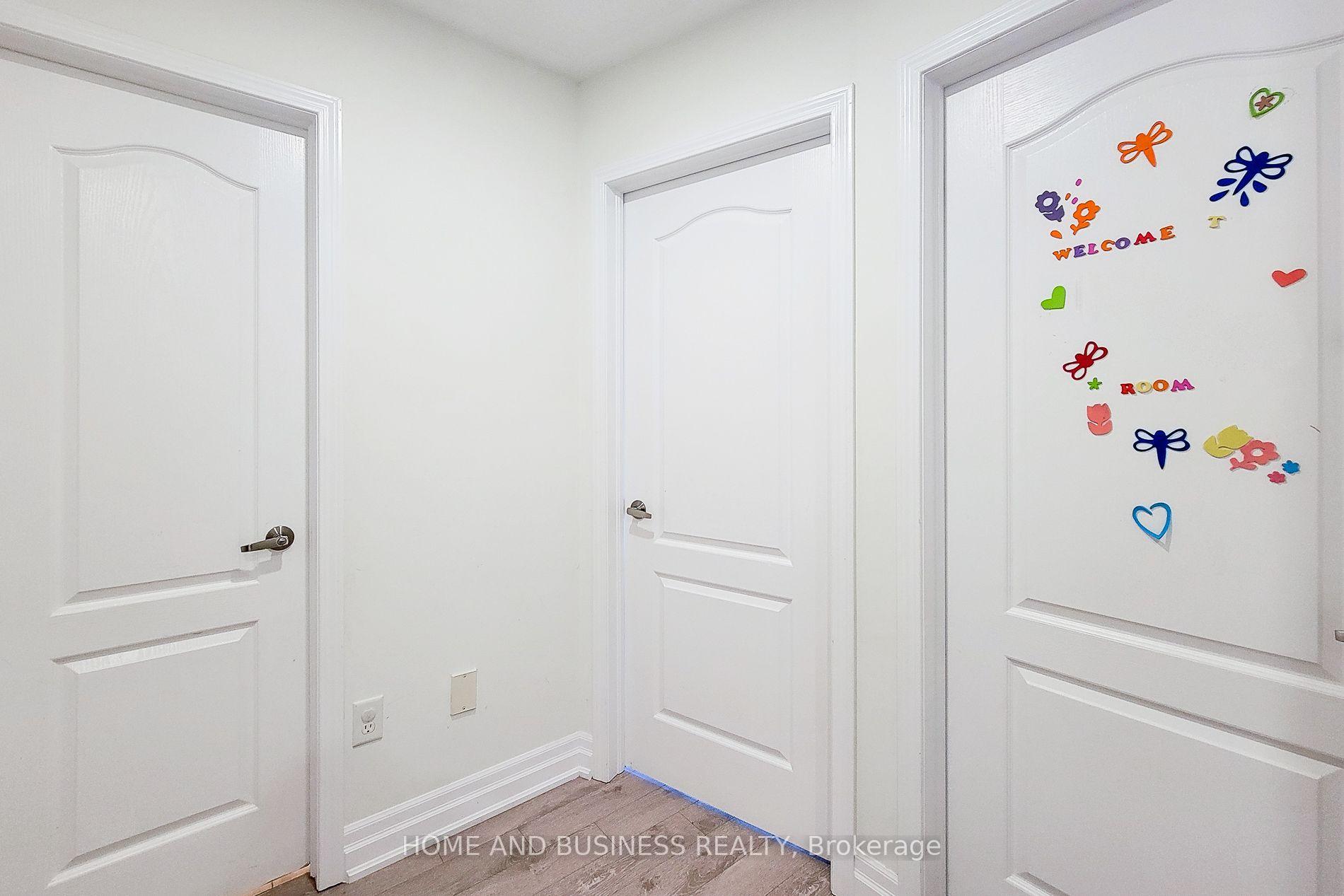 Photo 22 of 2374 Baintree Crescent, Oakville, Westmount — HOMEH