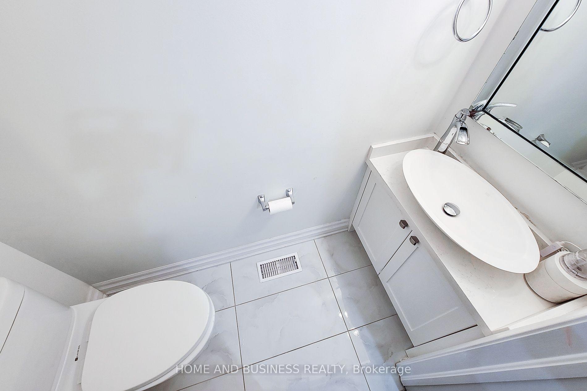 Photo 29 of 2374 Baintree Crescent, Oakville, Westmount — HOMEH