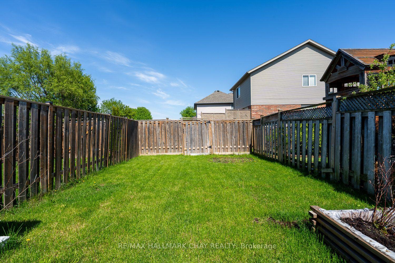 Photo 20 of 15 Wallace Street, New Tecumseth, Alliston — HOMEH