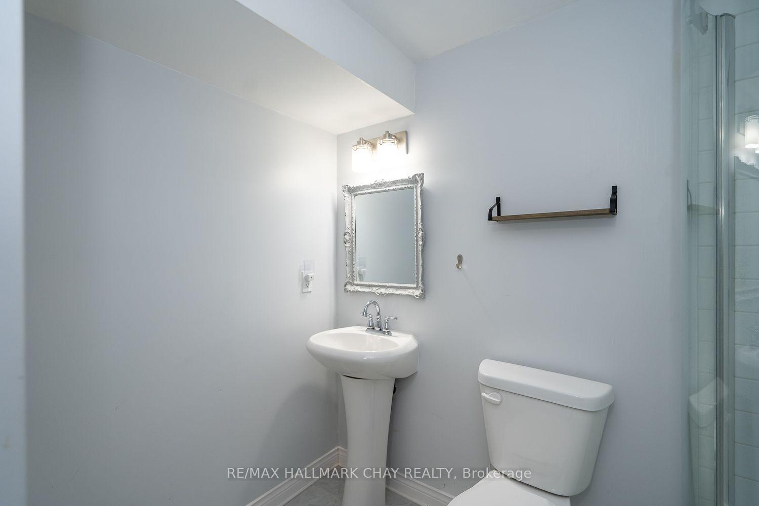 Photo 38 of 15 Wallace Street, New Tecumseth, Alliston — HOMEH