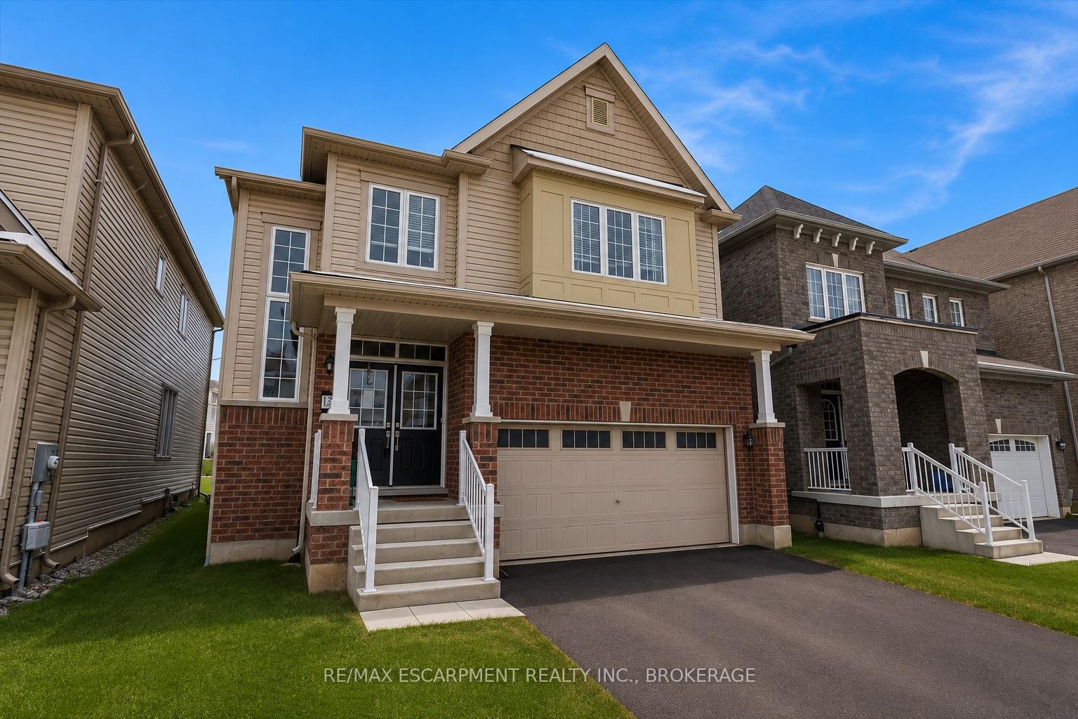Photo 3 of 13 Steven Drive, Thorold, Hurricane/Merrittville — HOMEH