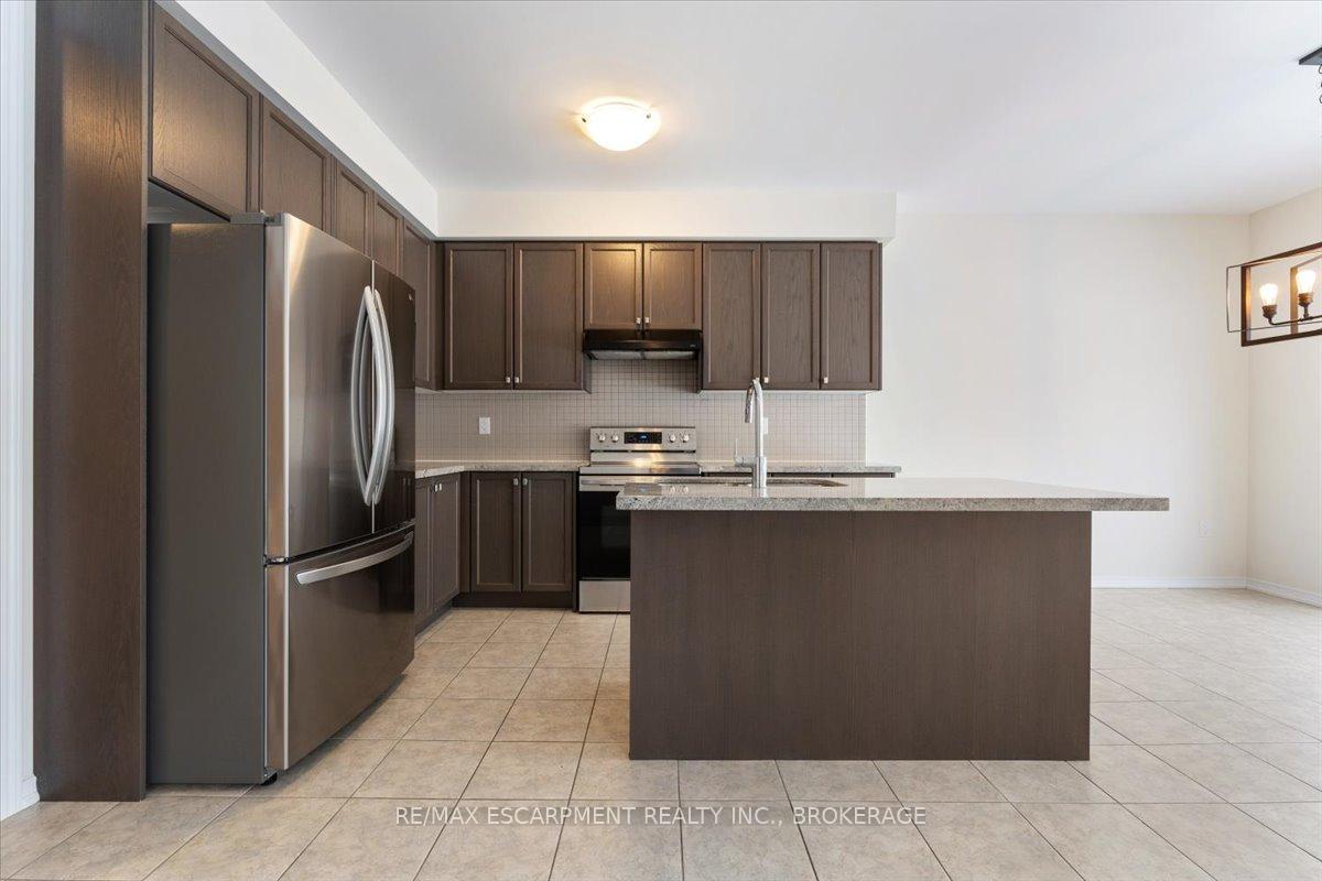 Photo 11 of 13 Steven Drive, Thorold, Hurricane/Merrittville — HOMEH