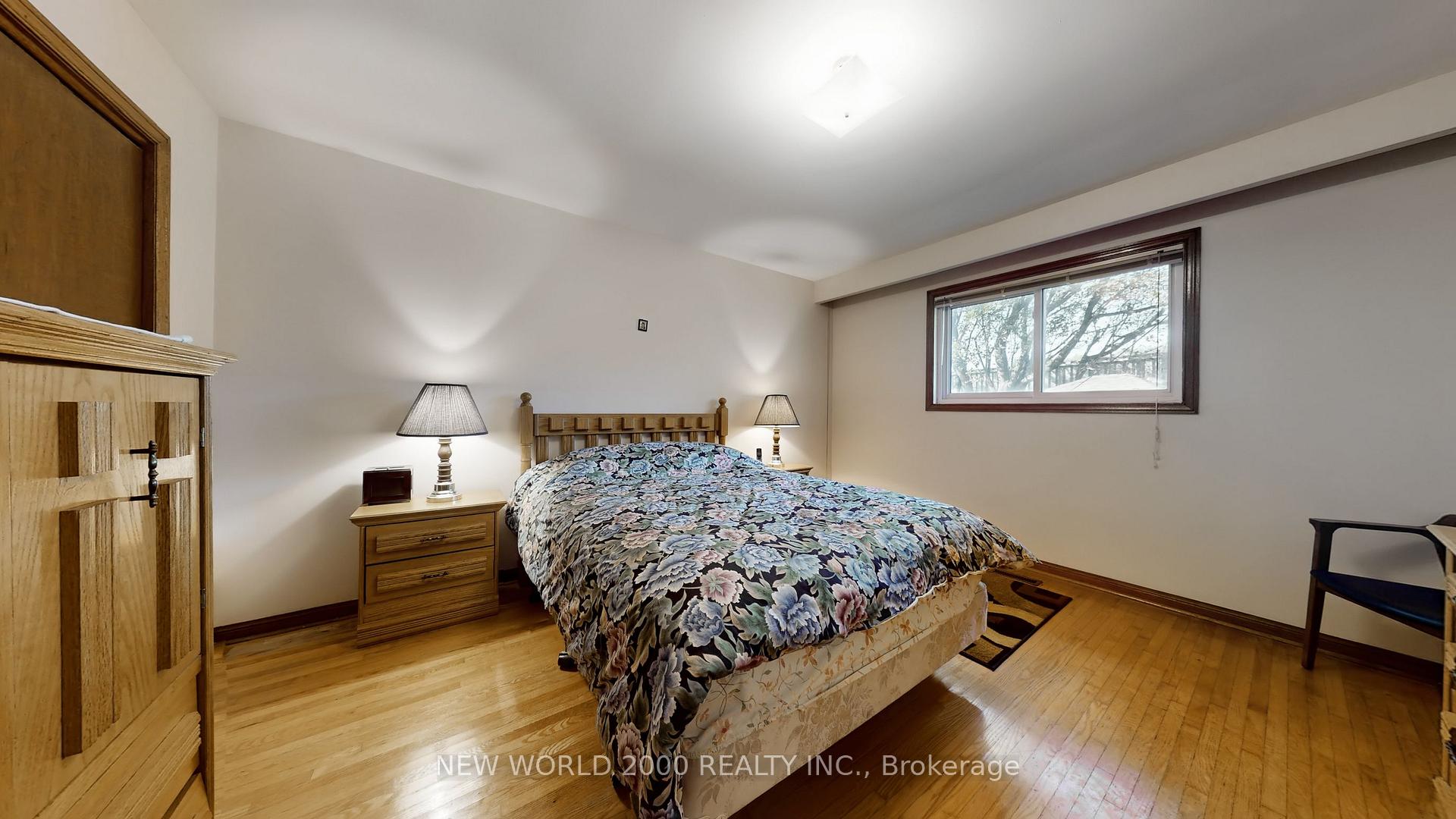 Photo 20 of 17 Squirewood Road, North York, Pleasant View — HOMEH
