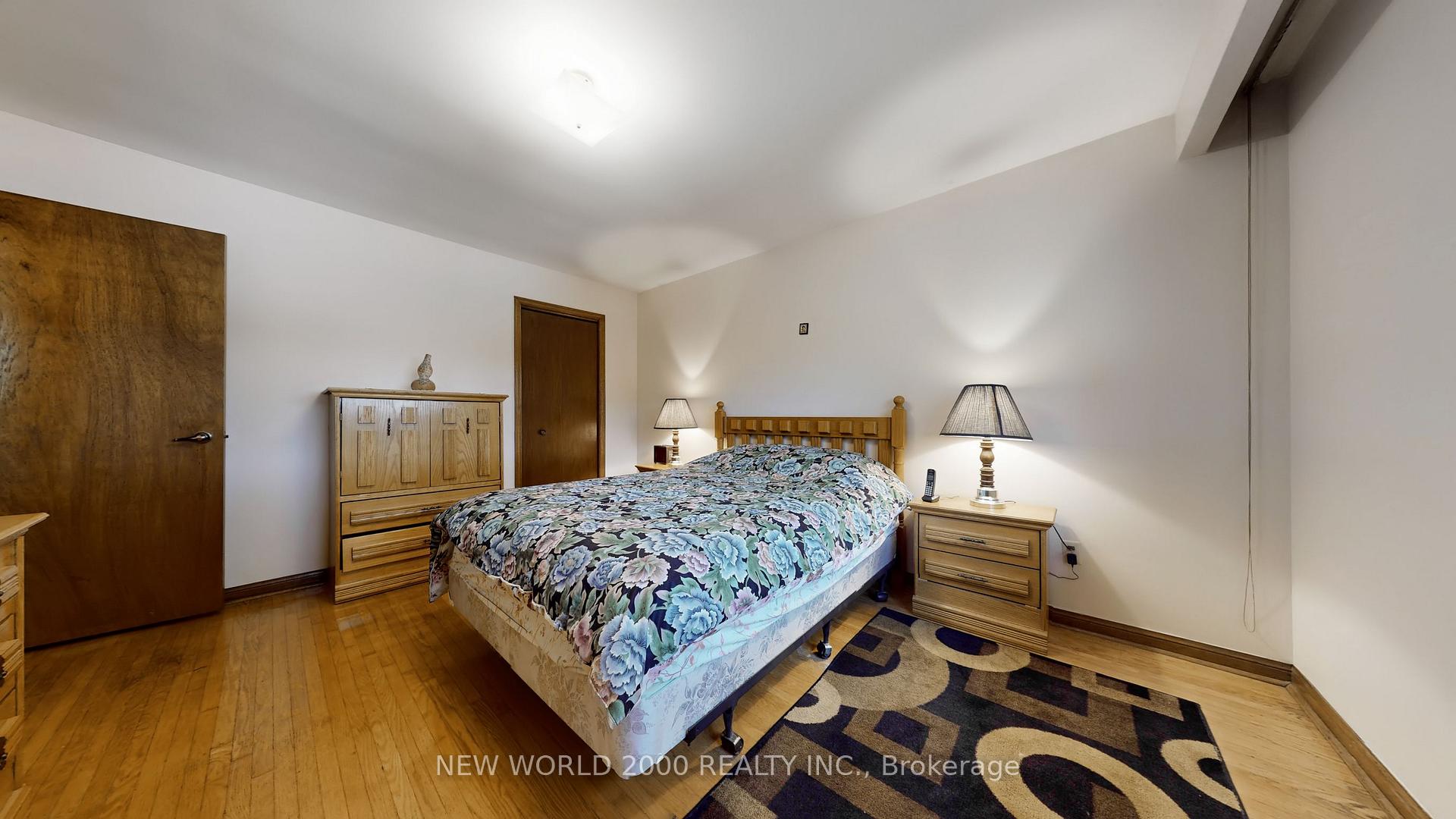 Photo 21 of 17 Squirewood Road, North York, Pleasant View — HOMEH