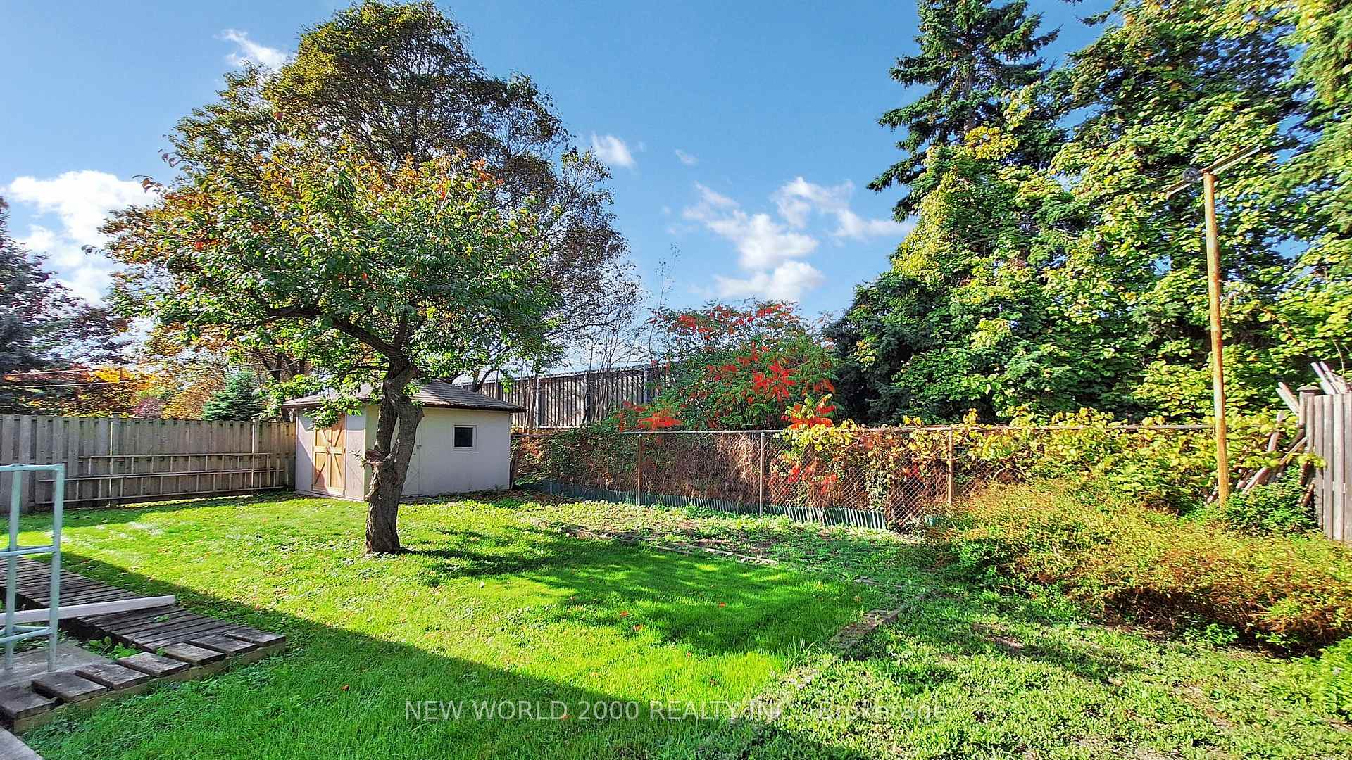 Photo 42 of 17 Squirewood Road, North York, Pleasant View — HOMEH
