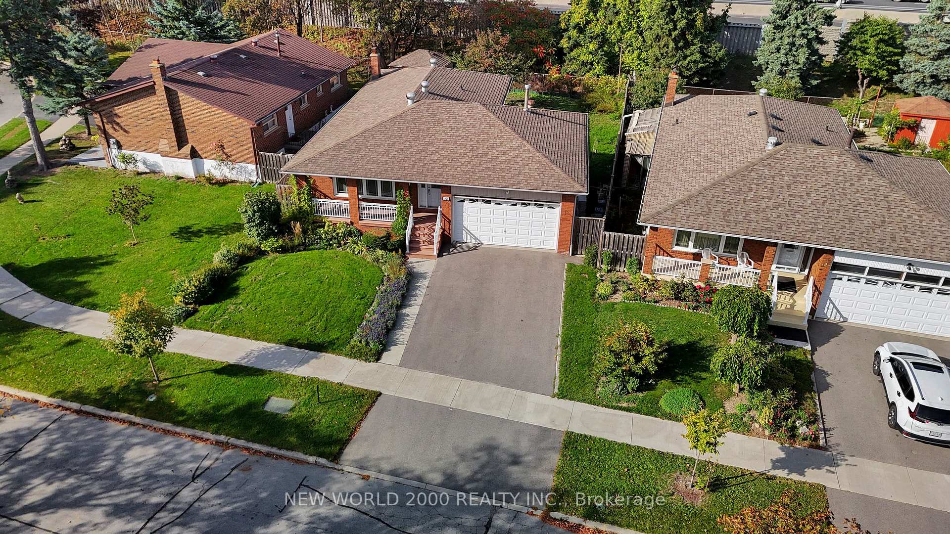 Photo 49 of 17 Squirewood Road, North York, Pleasant View — HOMEH