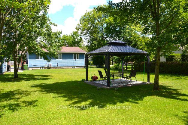 Photo 10 of 1504 Ste Anne Road, Champlain, Champlain Twp — HOMEH
