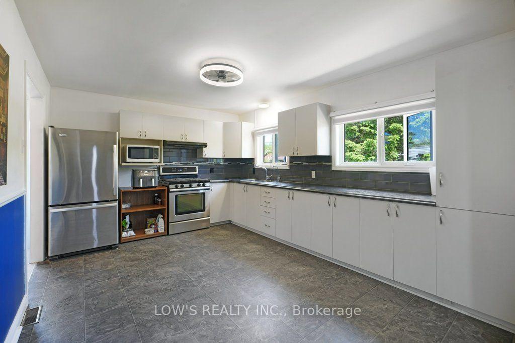 Photo 16 of 1504 Ste Anne Road, Champlain, Champlain Twp — HOMEH