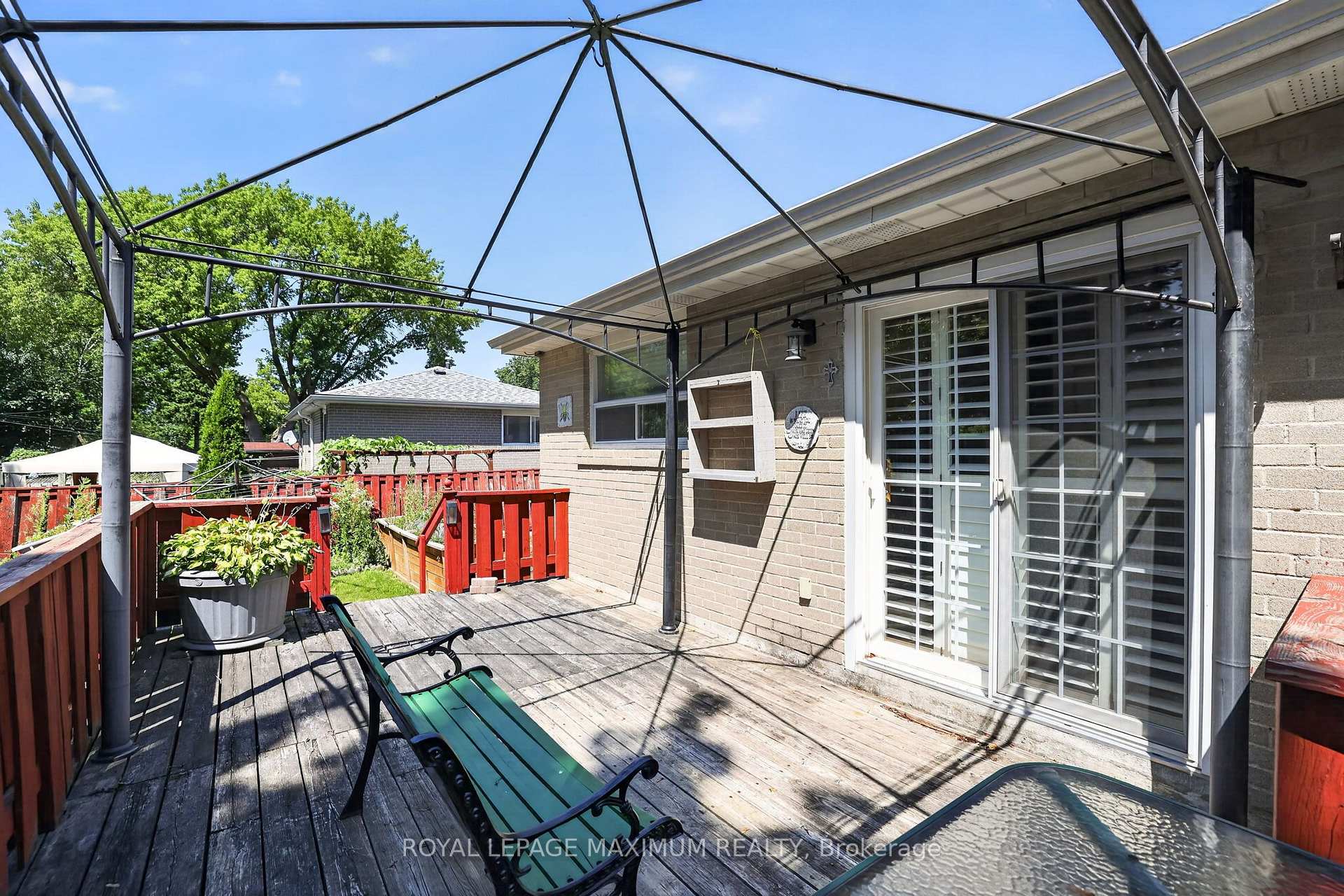 Photo 31 of 42 Pergola Road, Etobicoke, West Humber-Clairville — HOMEH