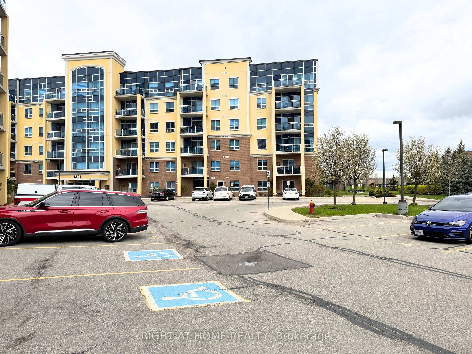 Photo 9 of Unit 308, 1419 Costigan Road, Milton, Clarke — HOMEH