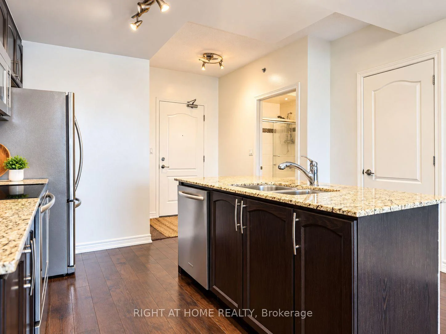 Photo 26 of Unit 308, 1419 Costigan Road, Milton, Clarke — HOMEH