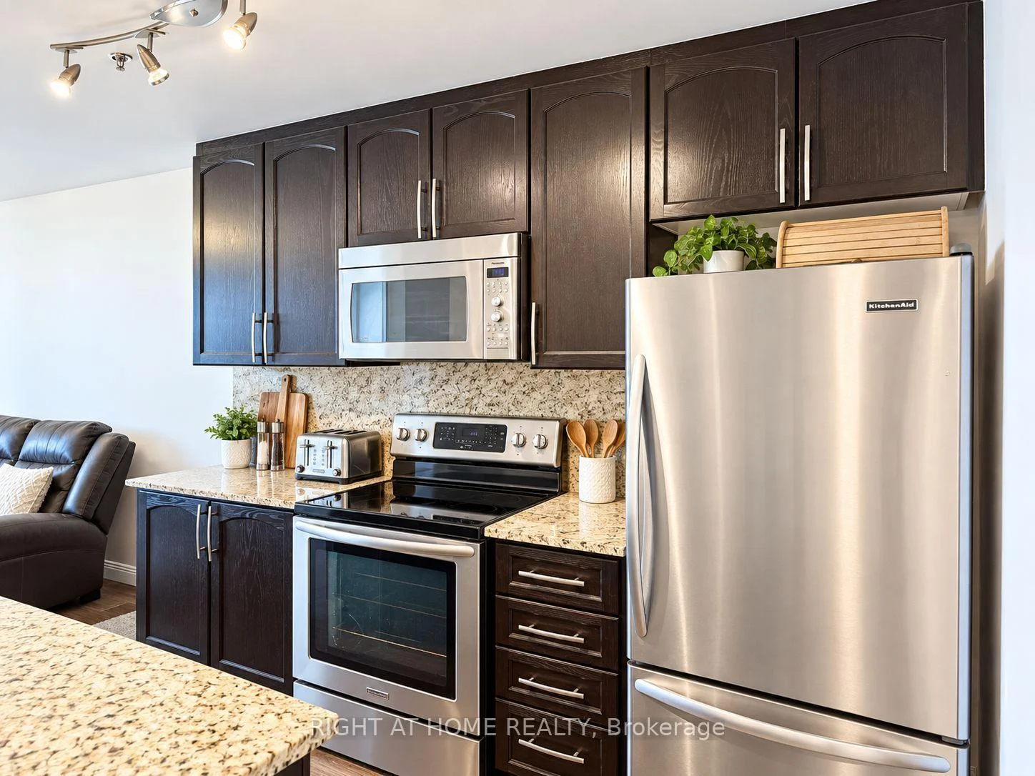 Photo 30 of Unit 308, 1419 Costigan Road, Milton, Clarke — HOMEH