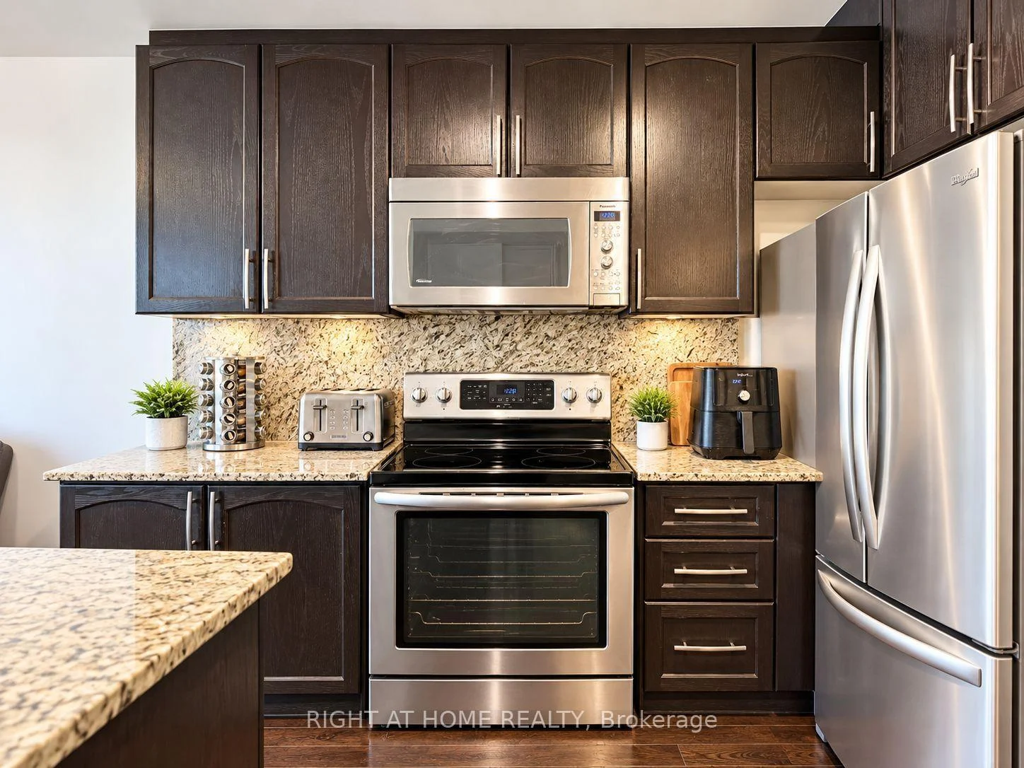 Photo 32 of Unit 308, 1419 Costigan Road, Milton, Clarke — HOMEH