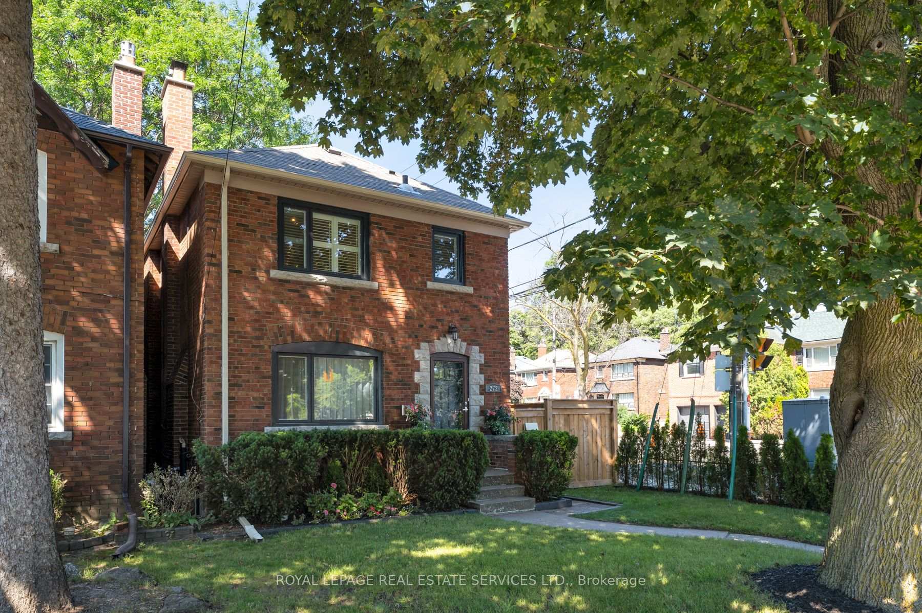 Photo 3 of 272 Rumsey Road, Toronto, Leaside — HOMEH