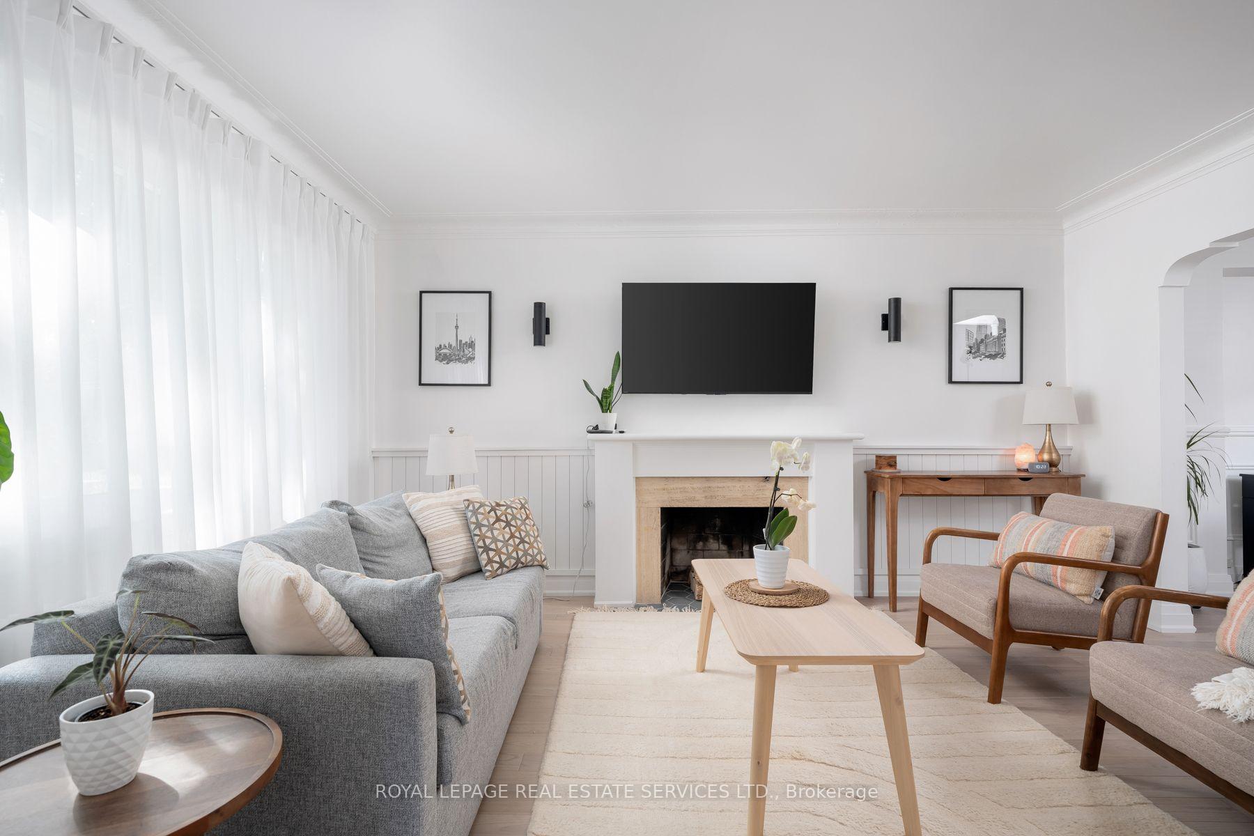 Photo 8 of 272 Rumsey Road, Toronto, Leaside — HOMEH
