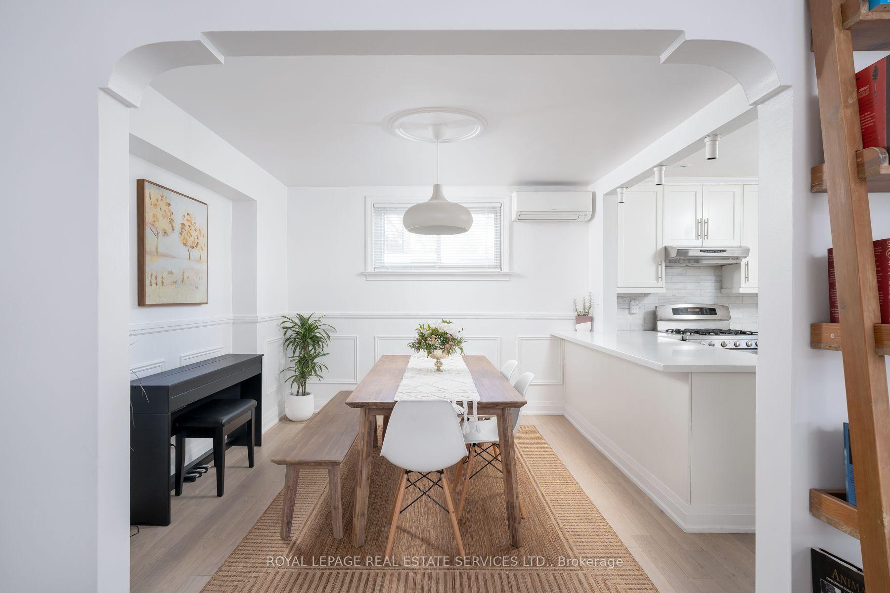 Photo 13 of 272 Rumsey Road, Toronto, Leaside — HOMEH