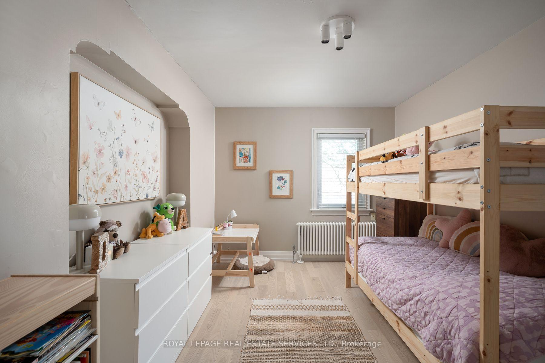 Photo 32 of 272 Rumsey Road, Toronto, Leaside — HOMEH