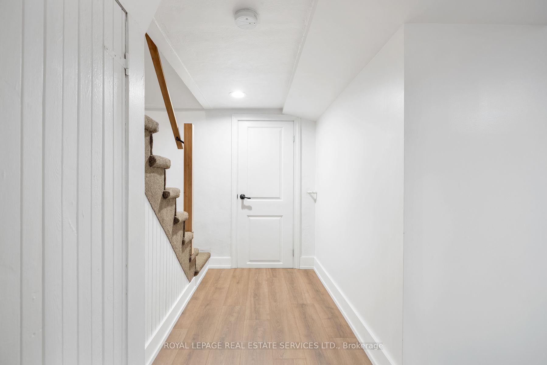 Photo 35 of 272 Rumsey Road, Toronto, Leaside — HOMEH