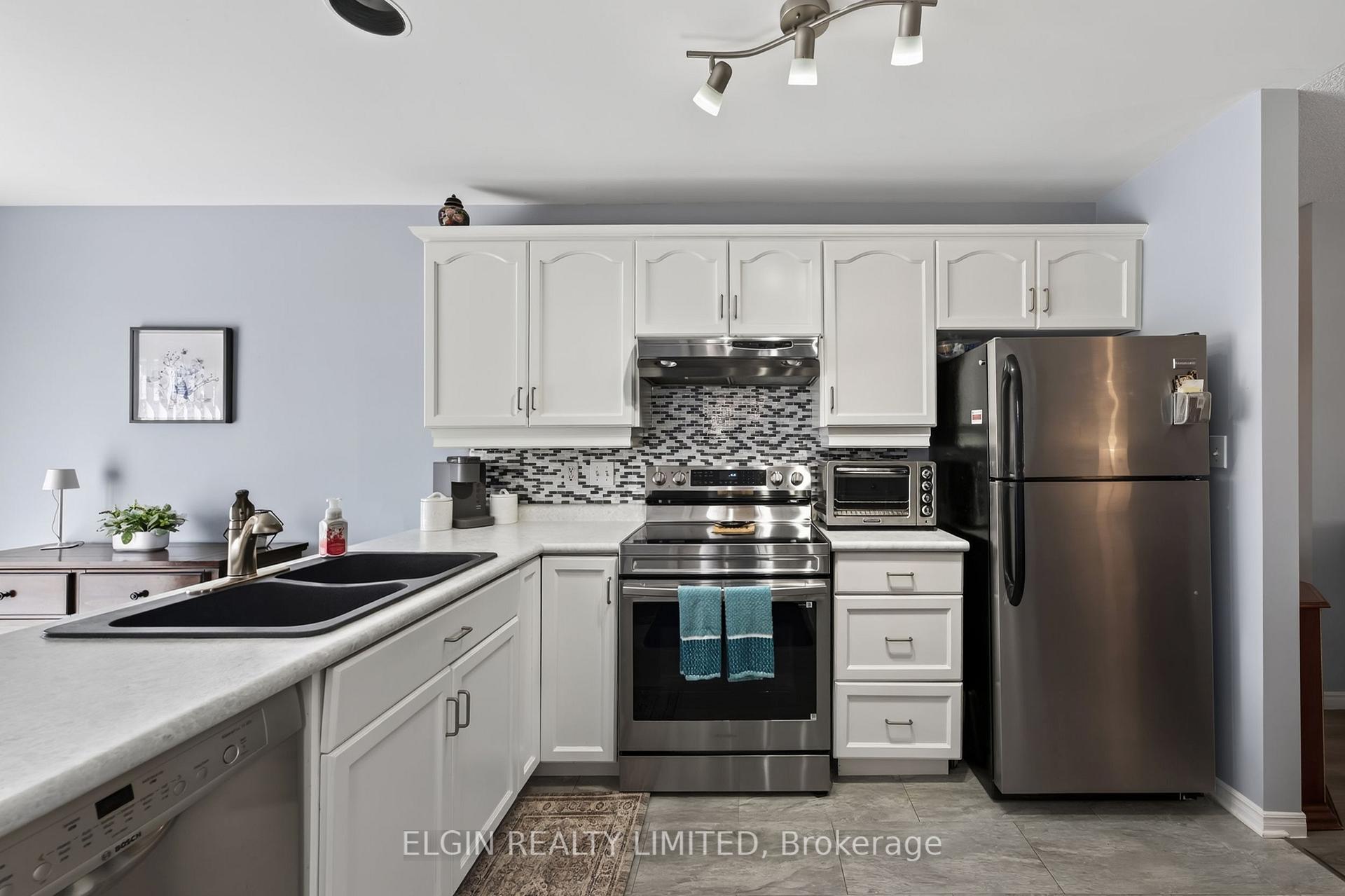 Photo 7 of 408 Highview Drive, St. Thomas — HOMEH