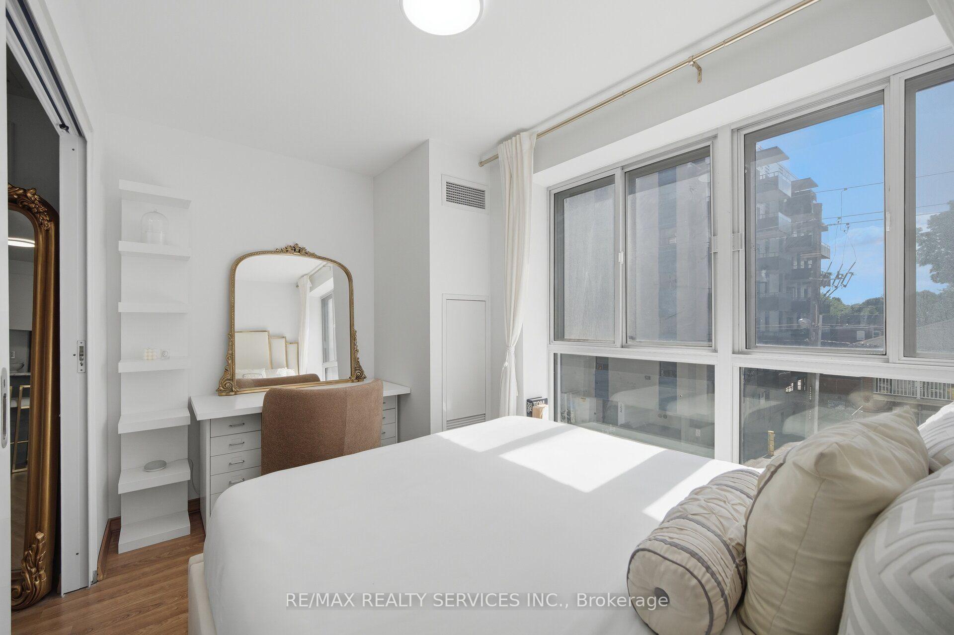 Photo 9 of Unit 310, 15 Maplewood Avenue, Toronto, Humewood-Cedarvale — HOMEH