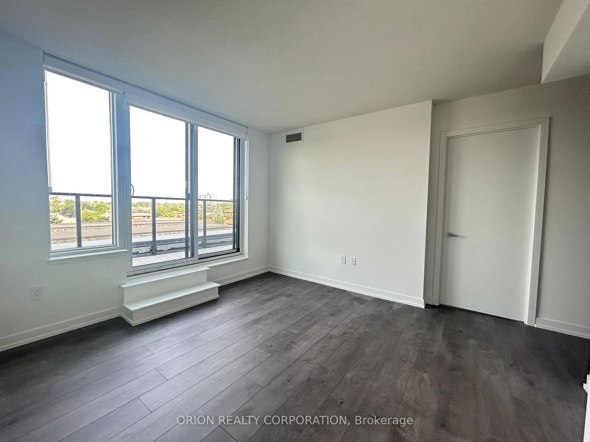 Photo 5 of Unit 427, 556 Marlee Avenue, North York, Yorkdale-Glen Park — HOMEH