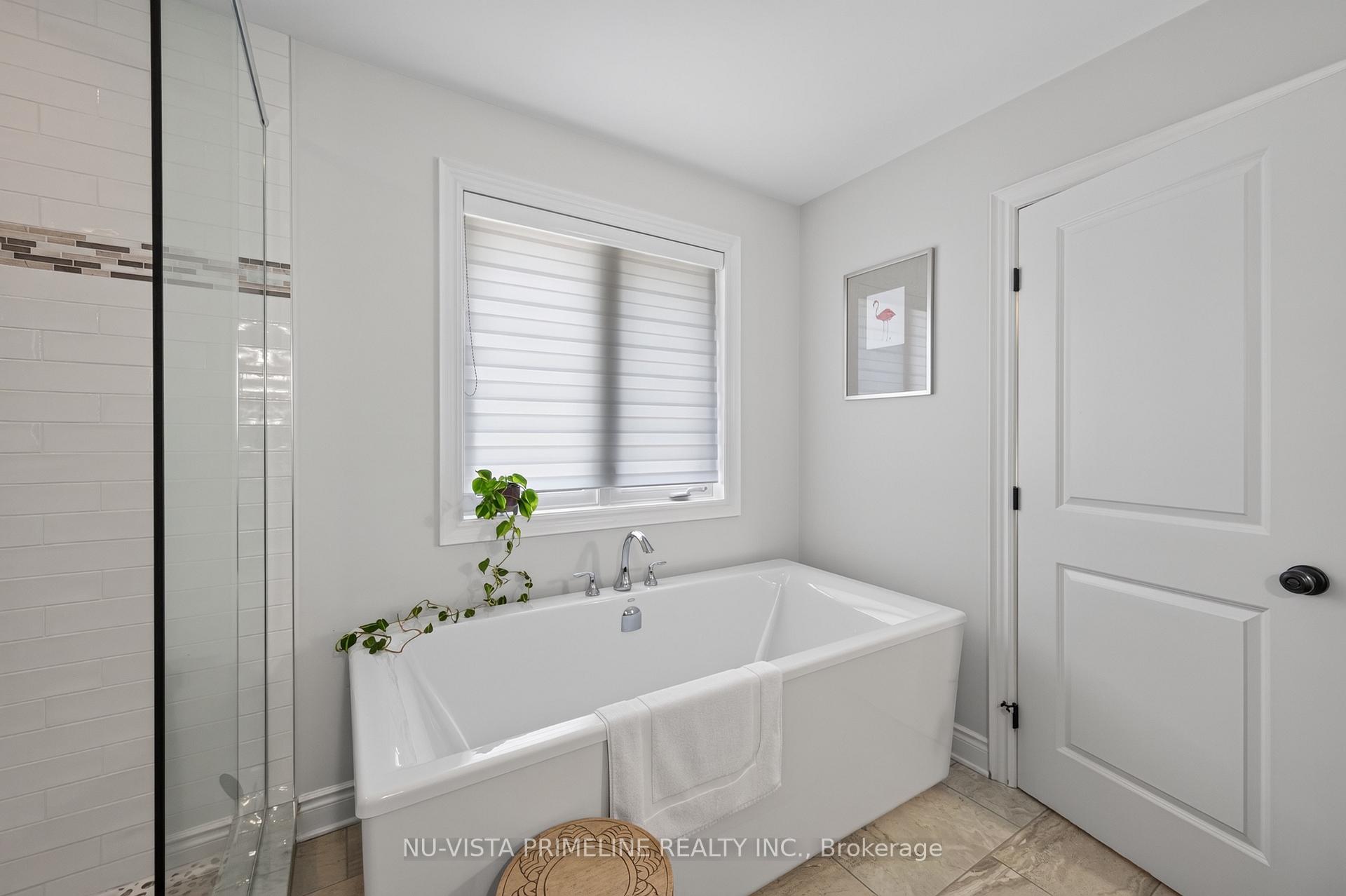 Photo 40 of 2330 Dauncey Crescent, London, North B — HOMEH