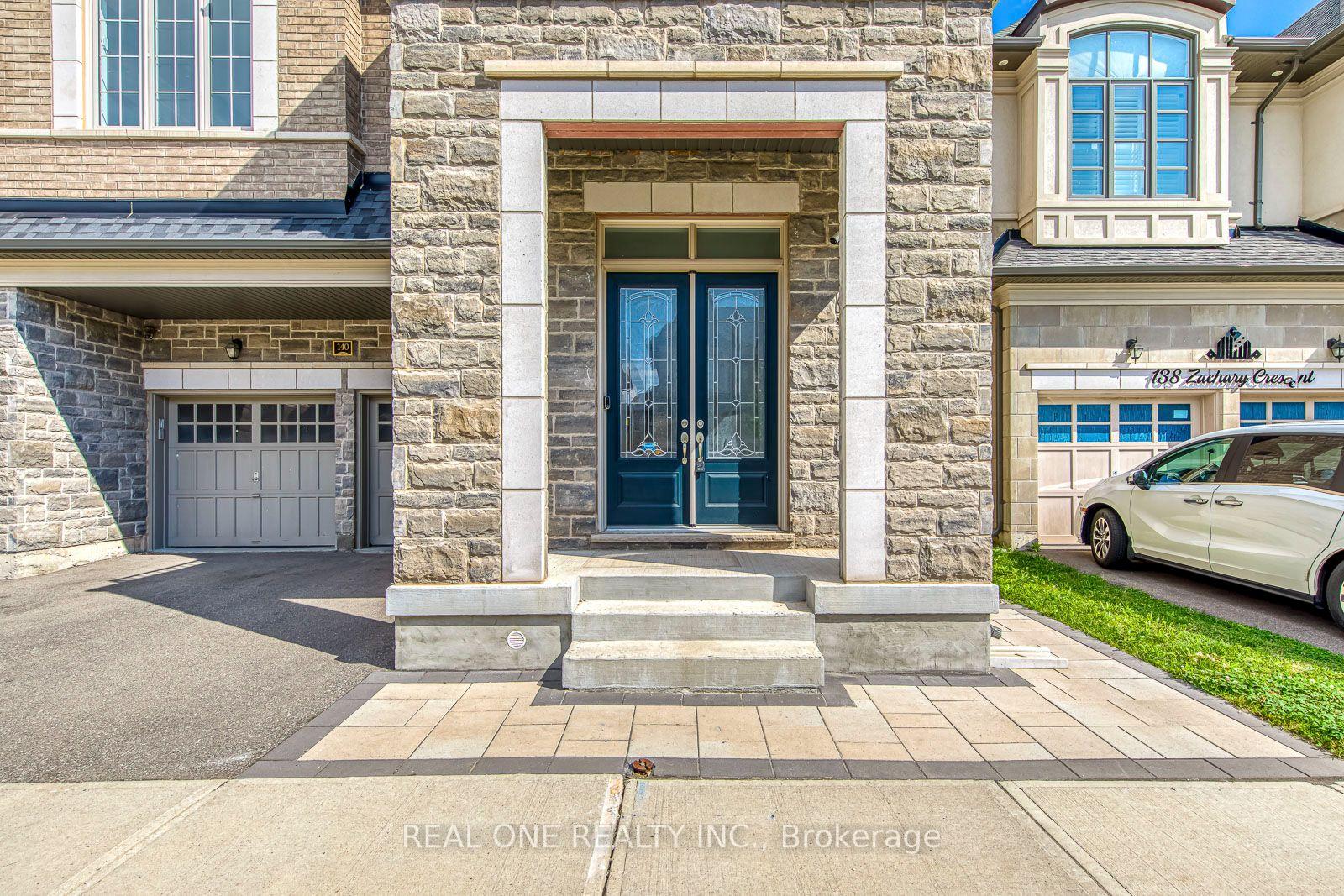 Photo 3 of 140 Zachary Crescent, Oakville, Glenorchy — HOMEH