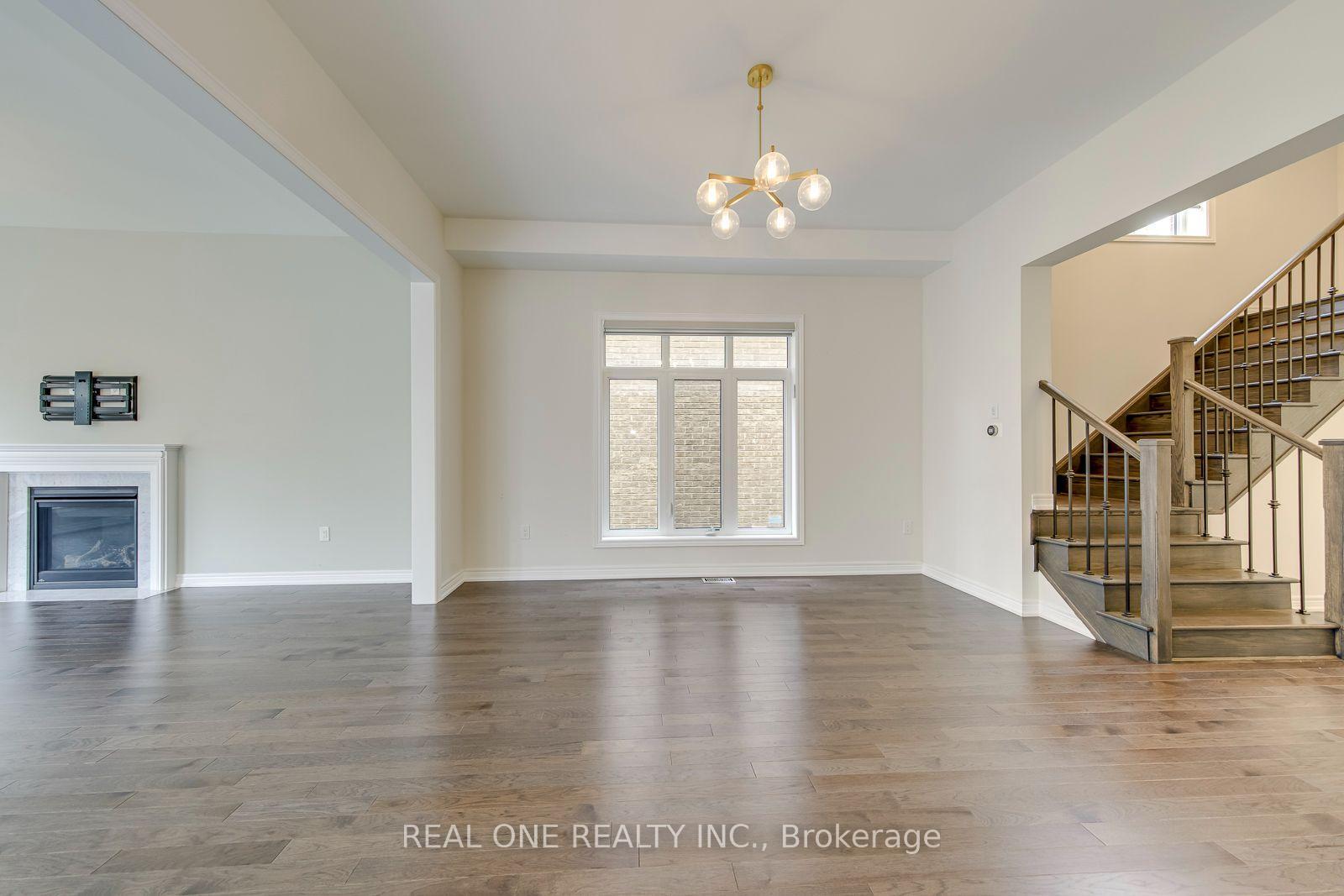 Photo 7 of 140 Zachary Crescent, Oakville, Glenorchy — HOMEH