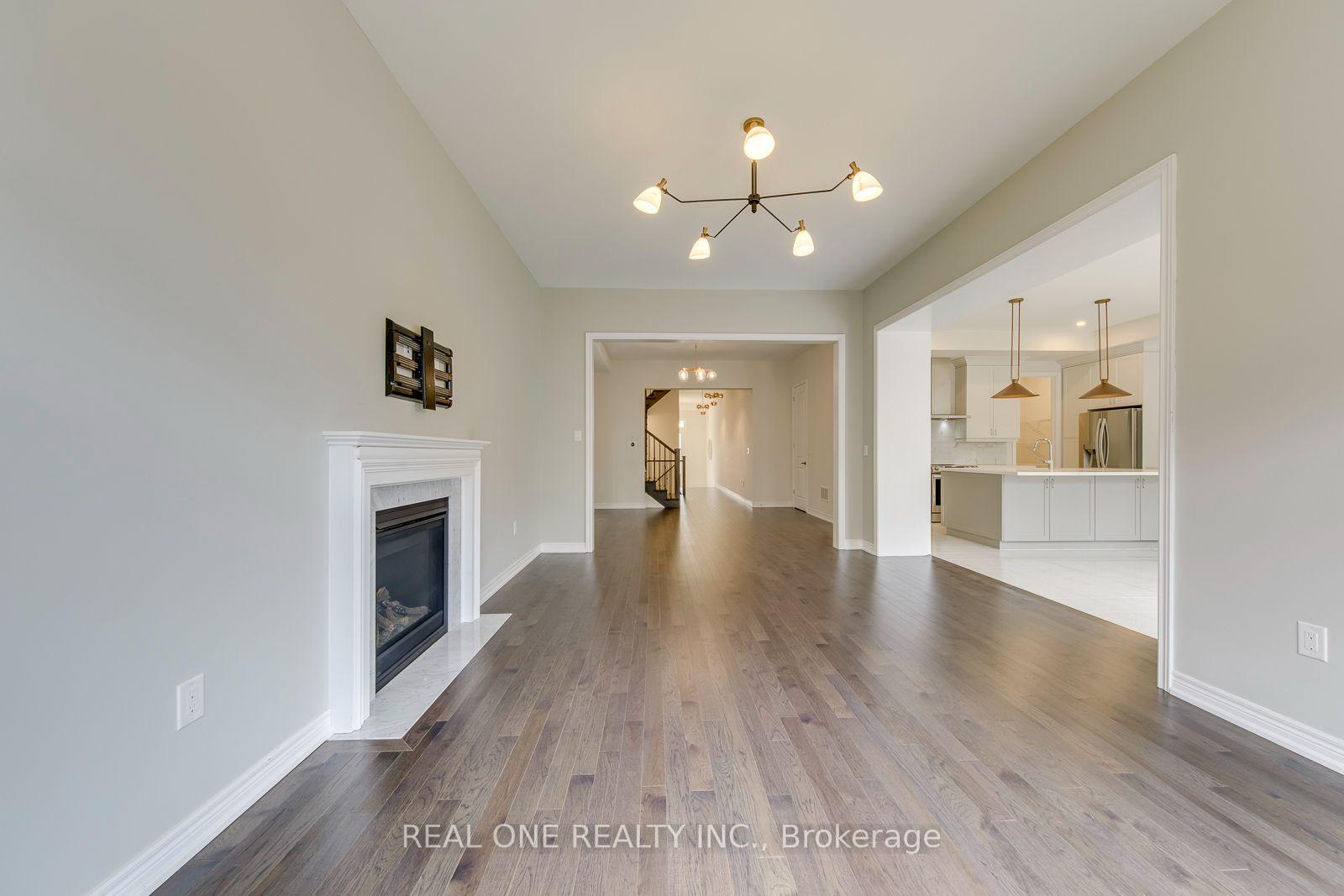 Photo 11 of 140 Zachary Crescent, Oakville, Glenorchy — HOMEH