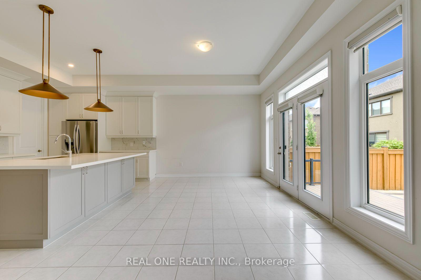Photo 13 of 140 Zachary Crescent, Oakville, Glenorchy — HOMEH