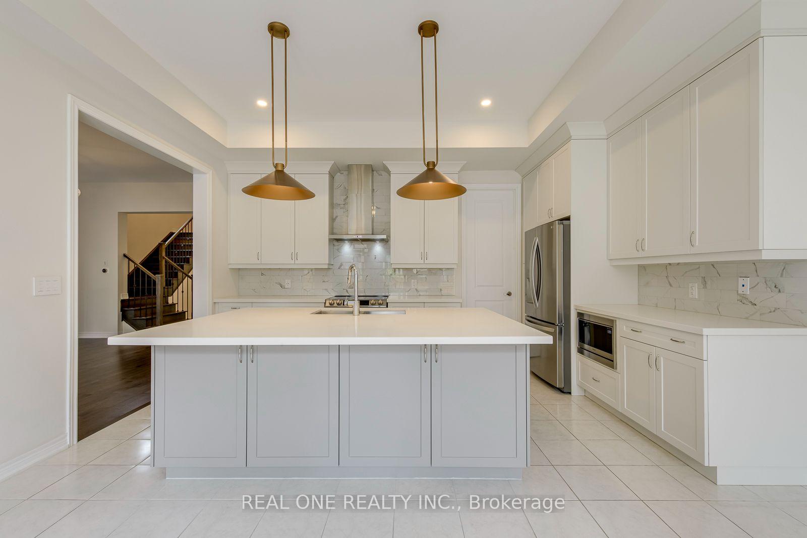 Photo 16 of 140 Zachary Crescent, Oakville, Glenorchy — HOMEH
