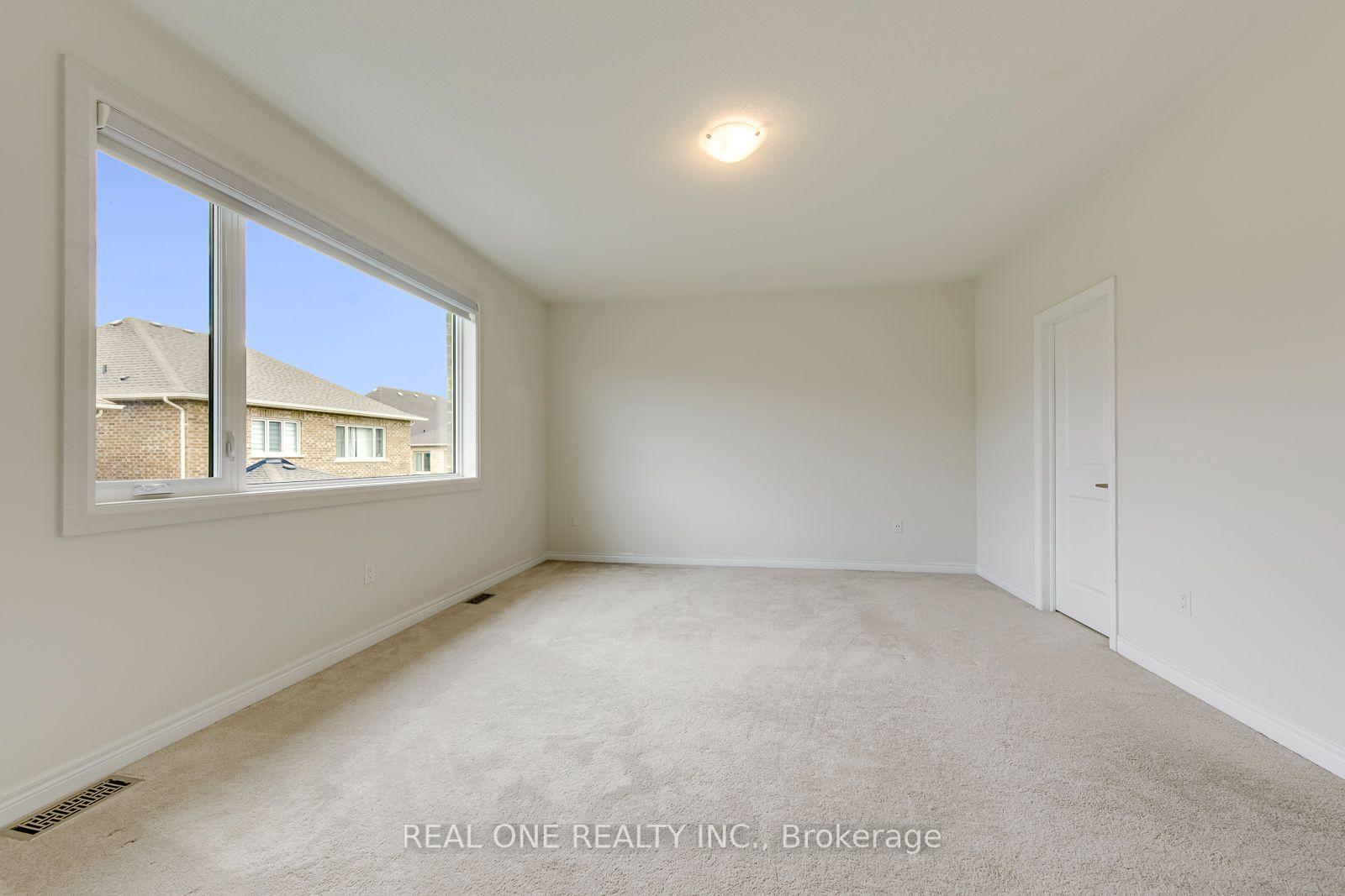 Photo 27 of 140 Zachary Crescent, Oakville, Glenorchy — HOMEH