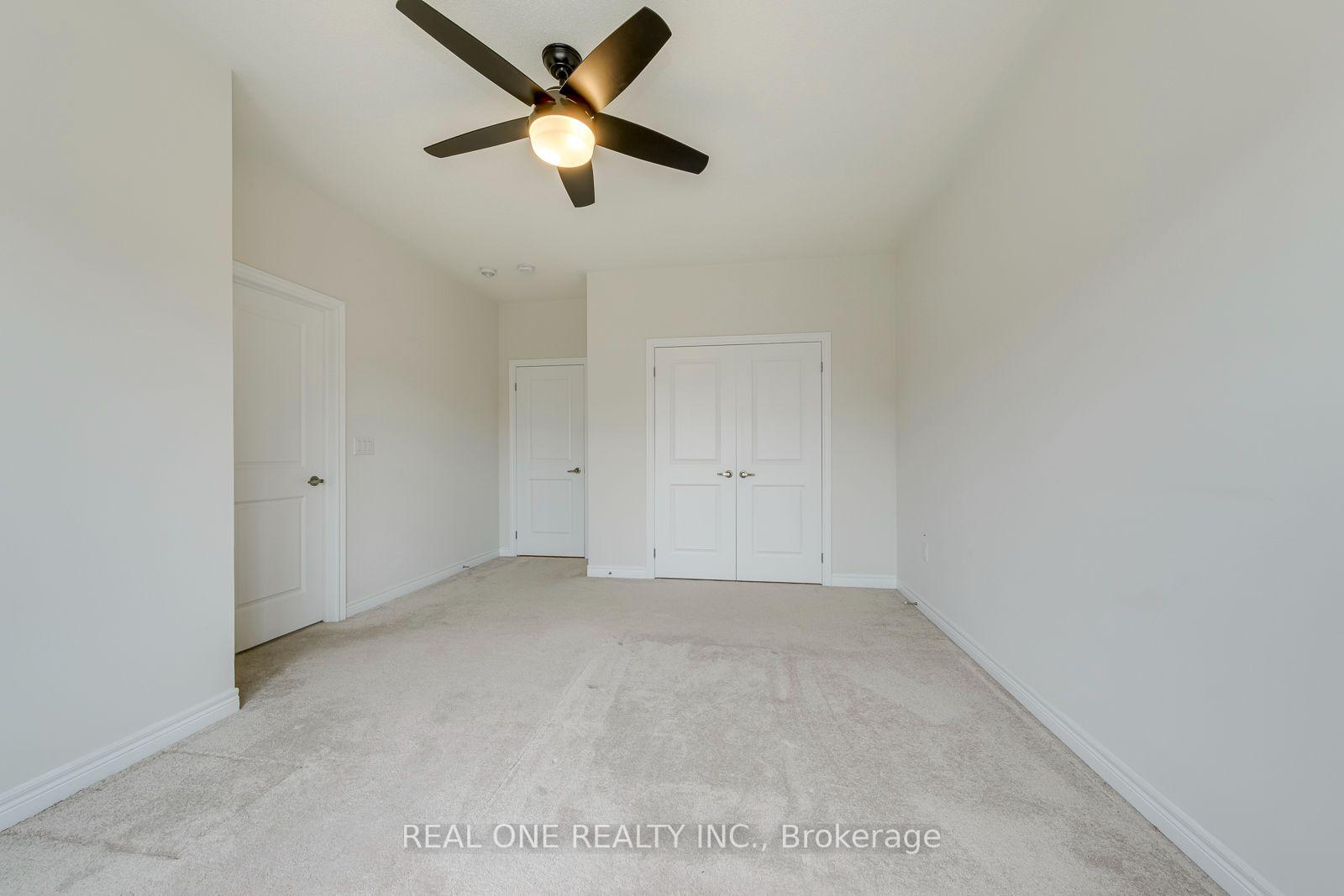 Photo 33 of 140 Zachary Crescent, Oakville, Glenorchy — HOMEH