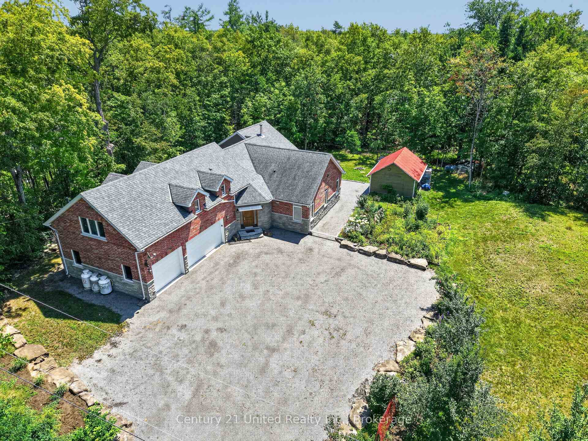 Photo 2 of 15 Library Road, North Kawartha — HOMEH