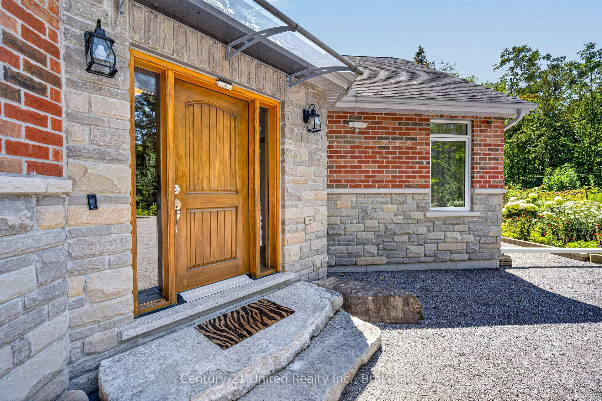 Photo 3 of 15 Library Road, North Kawartha — HOMEH