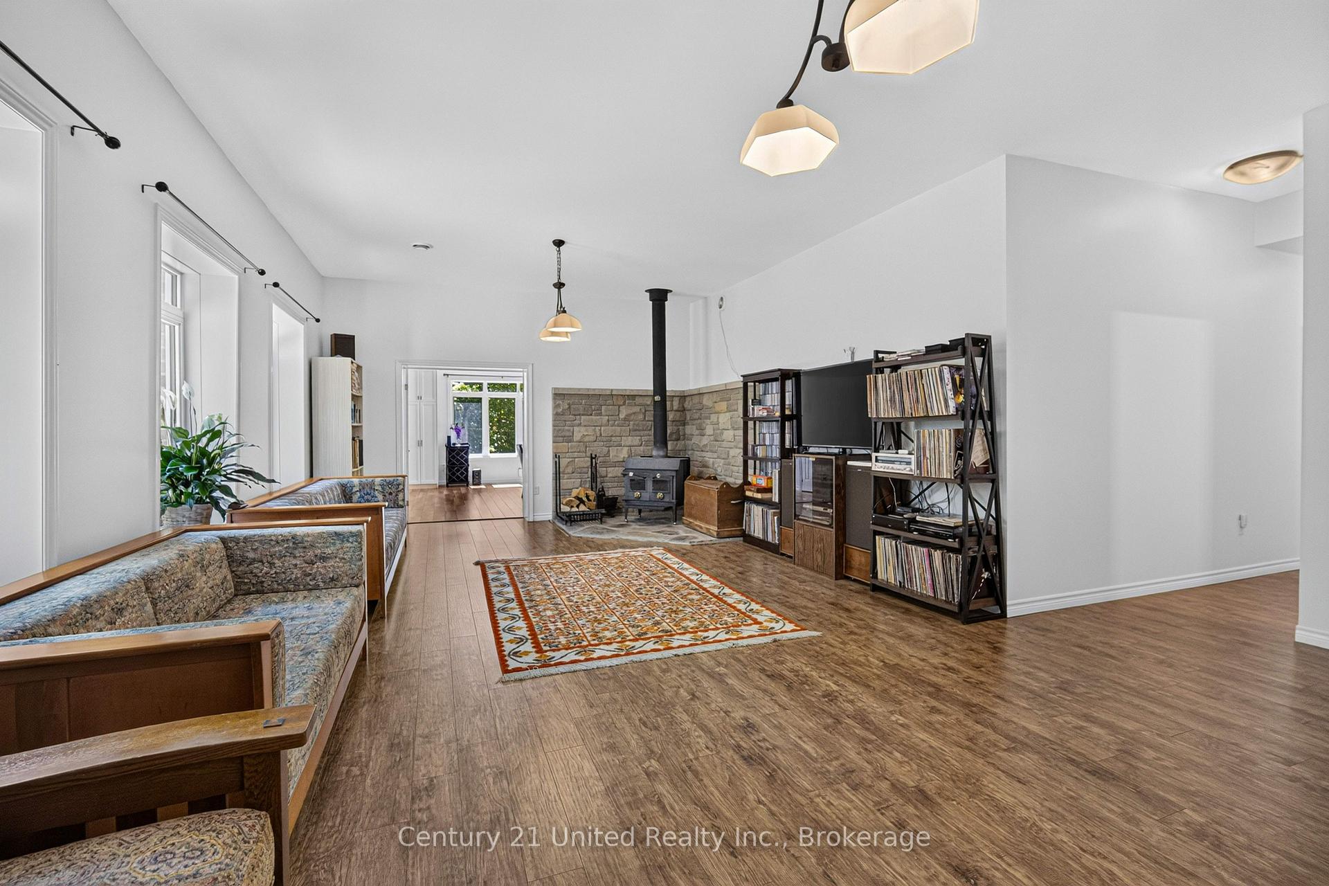 Photo 6 of 15 Library Road, North Kawartha — HOMEH
