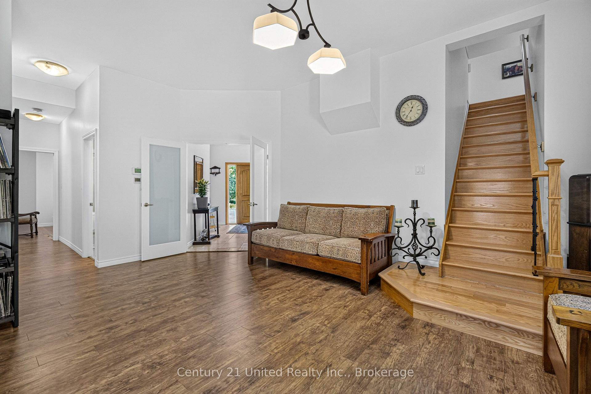 Photo 8 of 15 Library Road, North Kawartha — HOMEH
