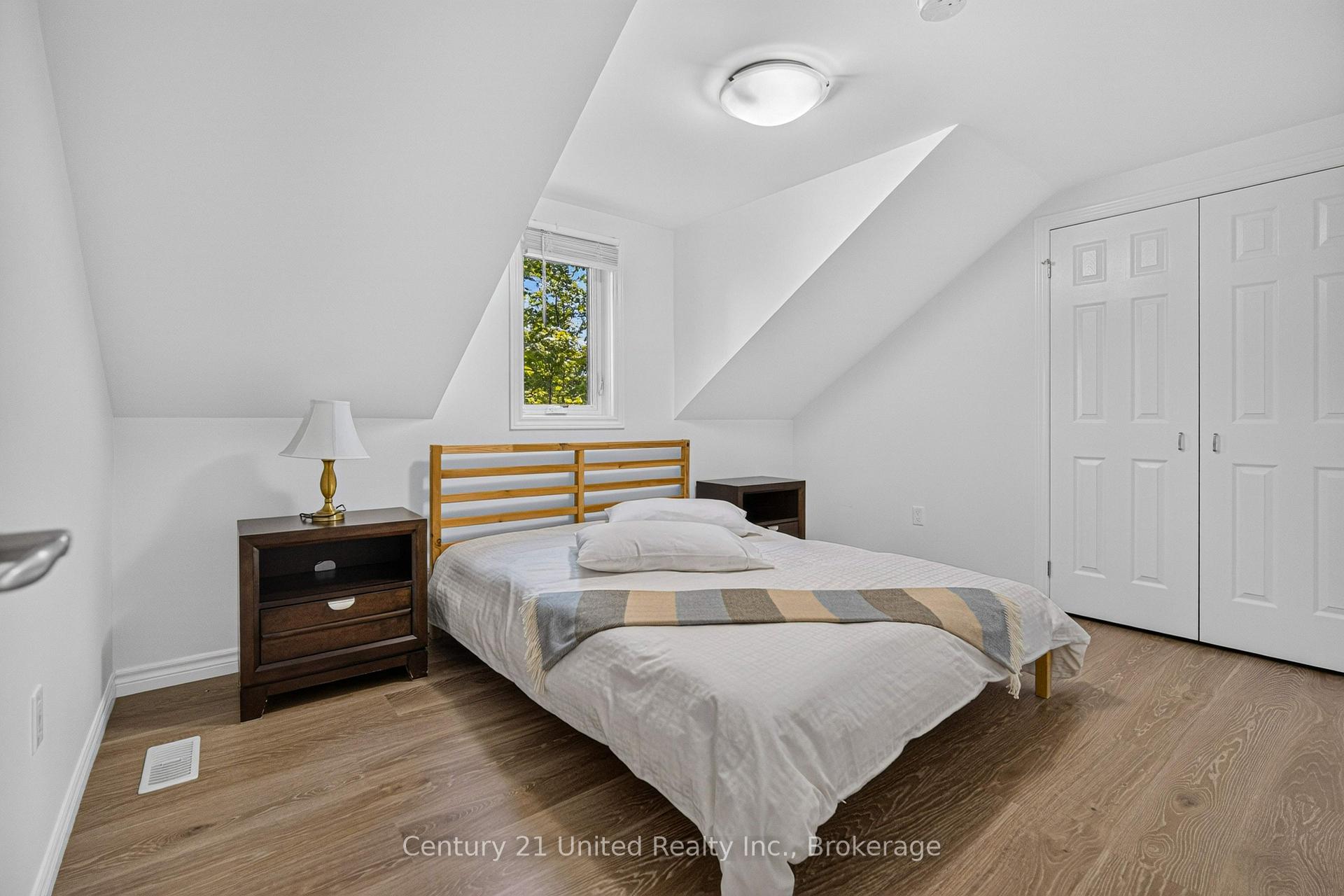 Photo 31 of 15 Library Road, North Kawartha — HOMEH