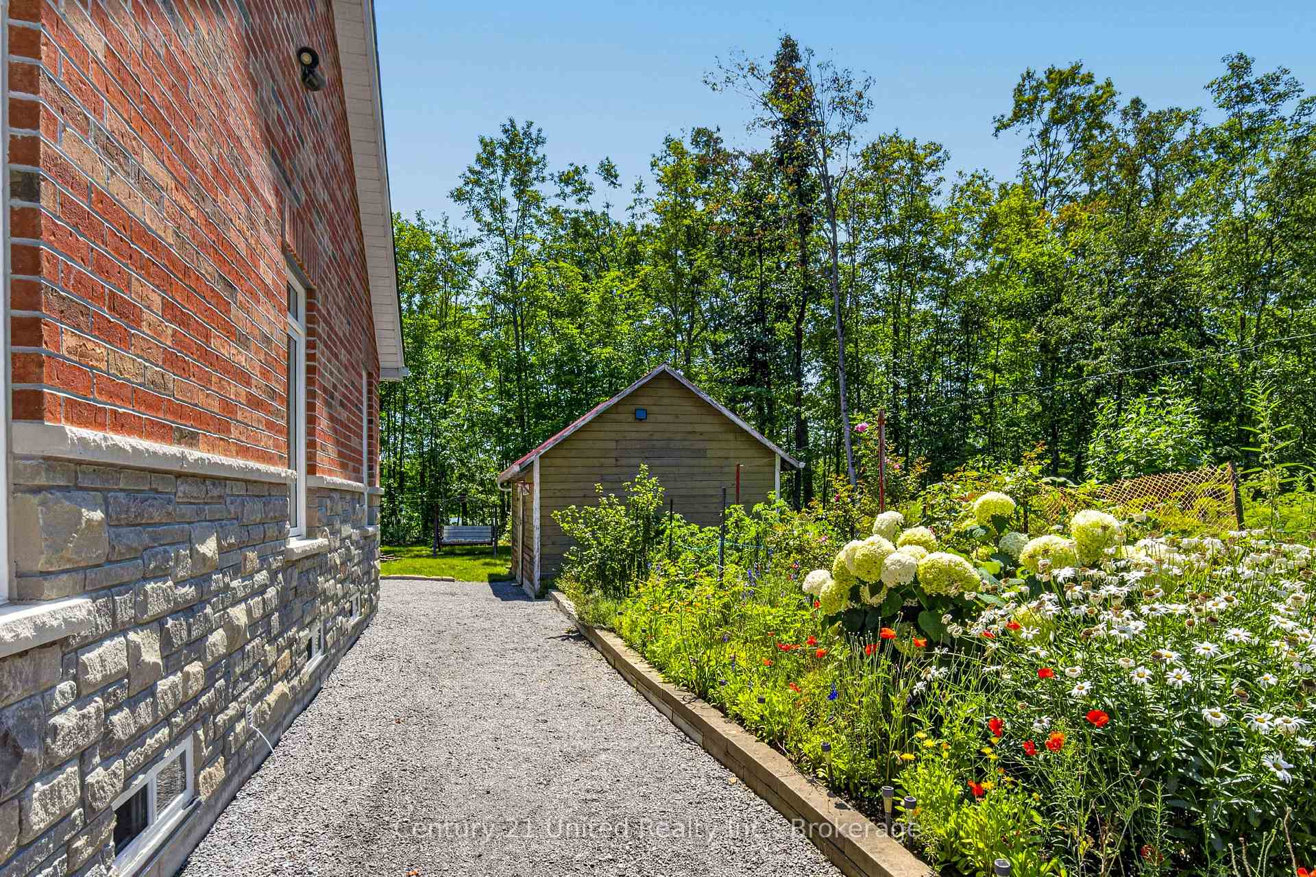 Photo 42 of 15 Library Road, North Kawartha — HOMEH